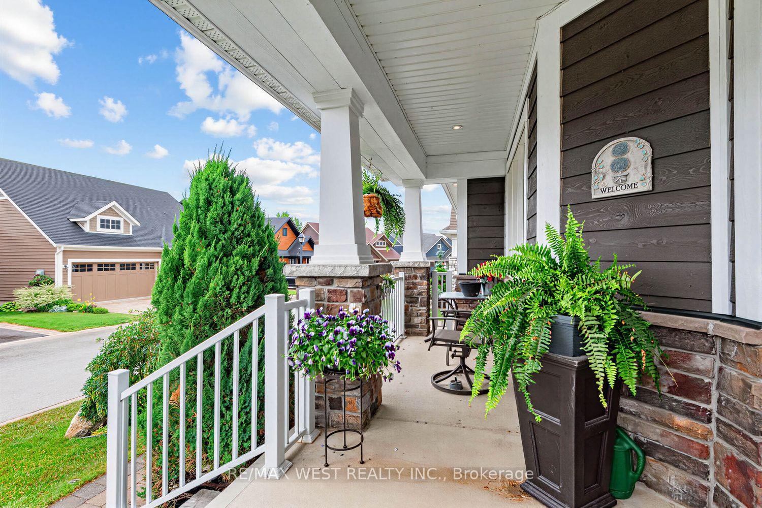 Photo 3 of 113 Dory Row, Blue Mountains — HOMEH