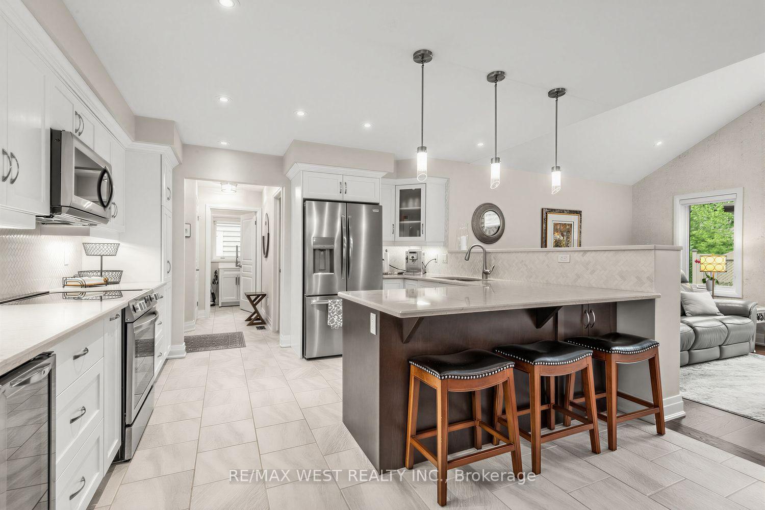 Photo 7 of 113 Dory Row, Blue Mountains — HOMEH