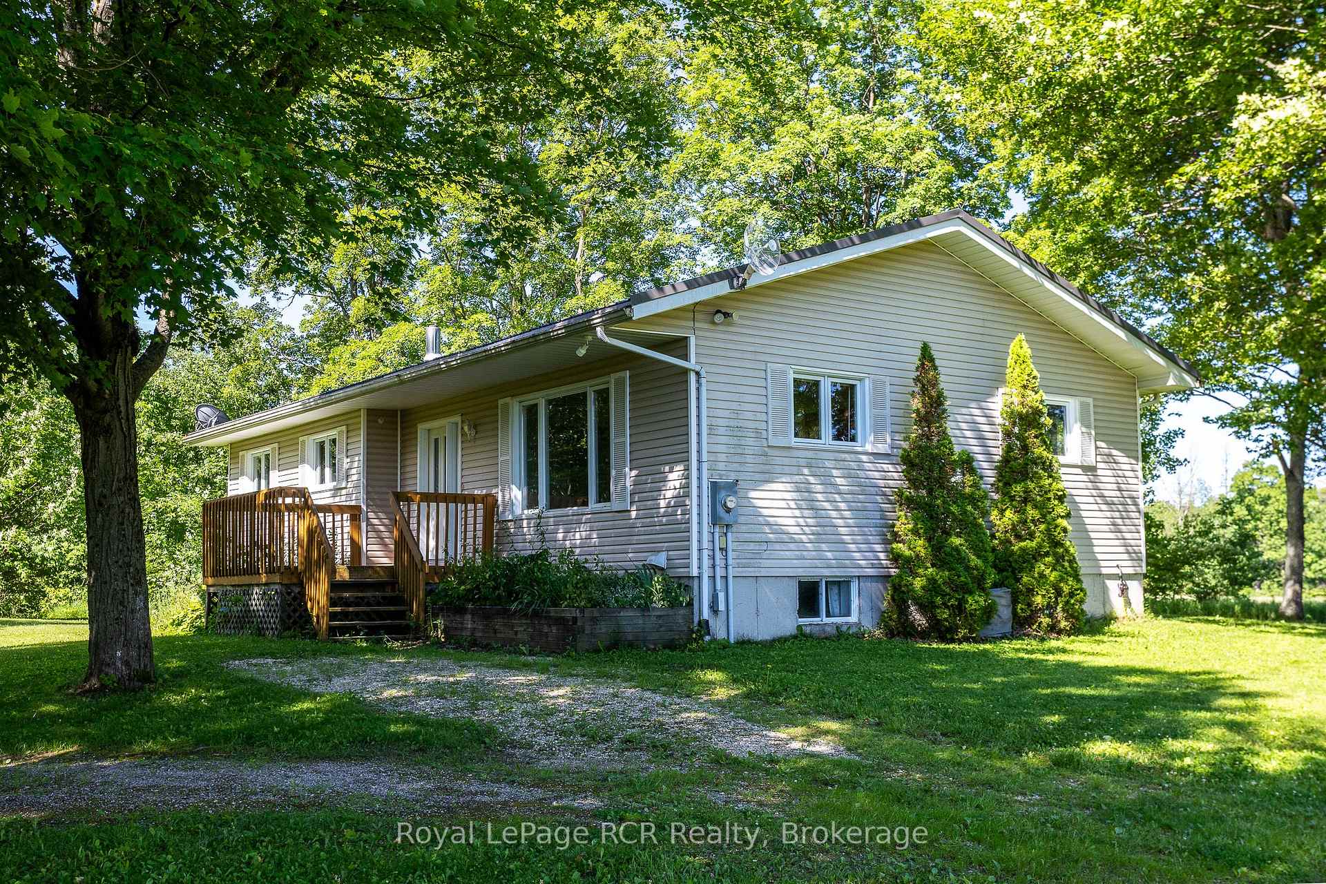 Front of 544267 Bells Lake Road