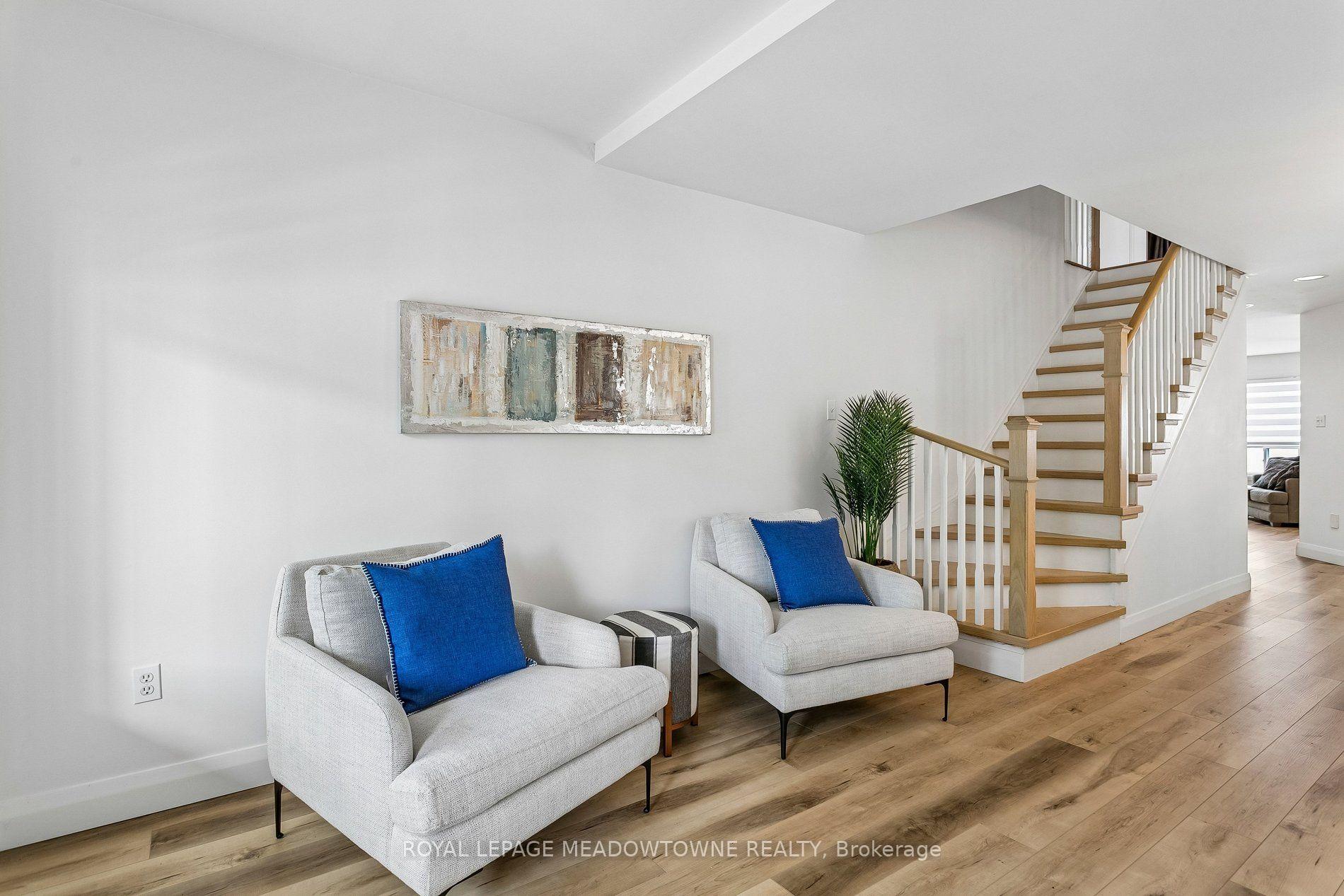 Photo 6 of 3893 Barley Trail, Mississauga, Churchill Meadows — HOMEH