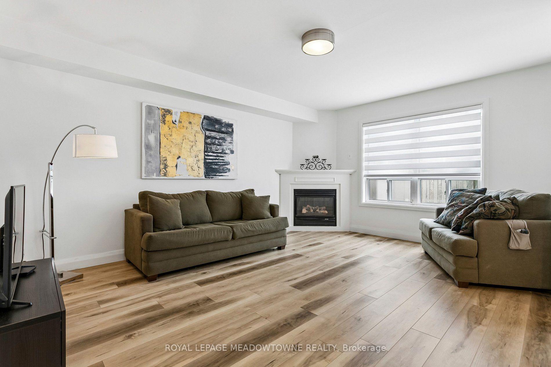 Photo 12 of 3893 Barley Trail, Mississauga, Churchill Meadows — HOMEH