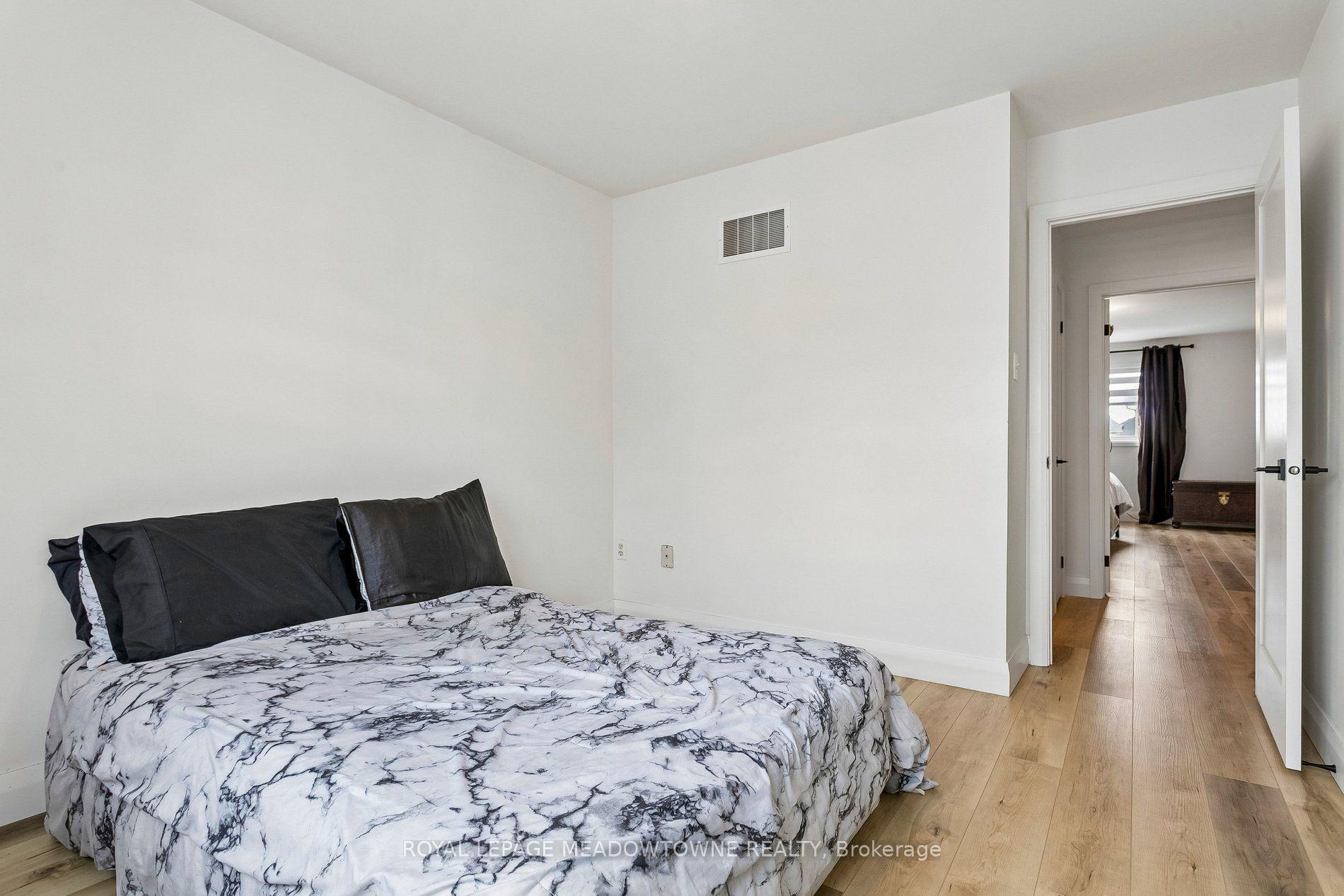 Photo 34 of 3893 Barley Trail, Mississauga, Churchill Meadows — HOMEH