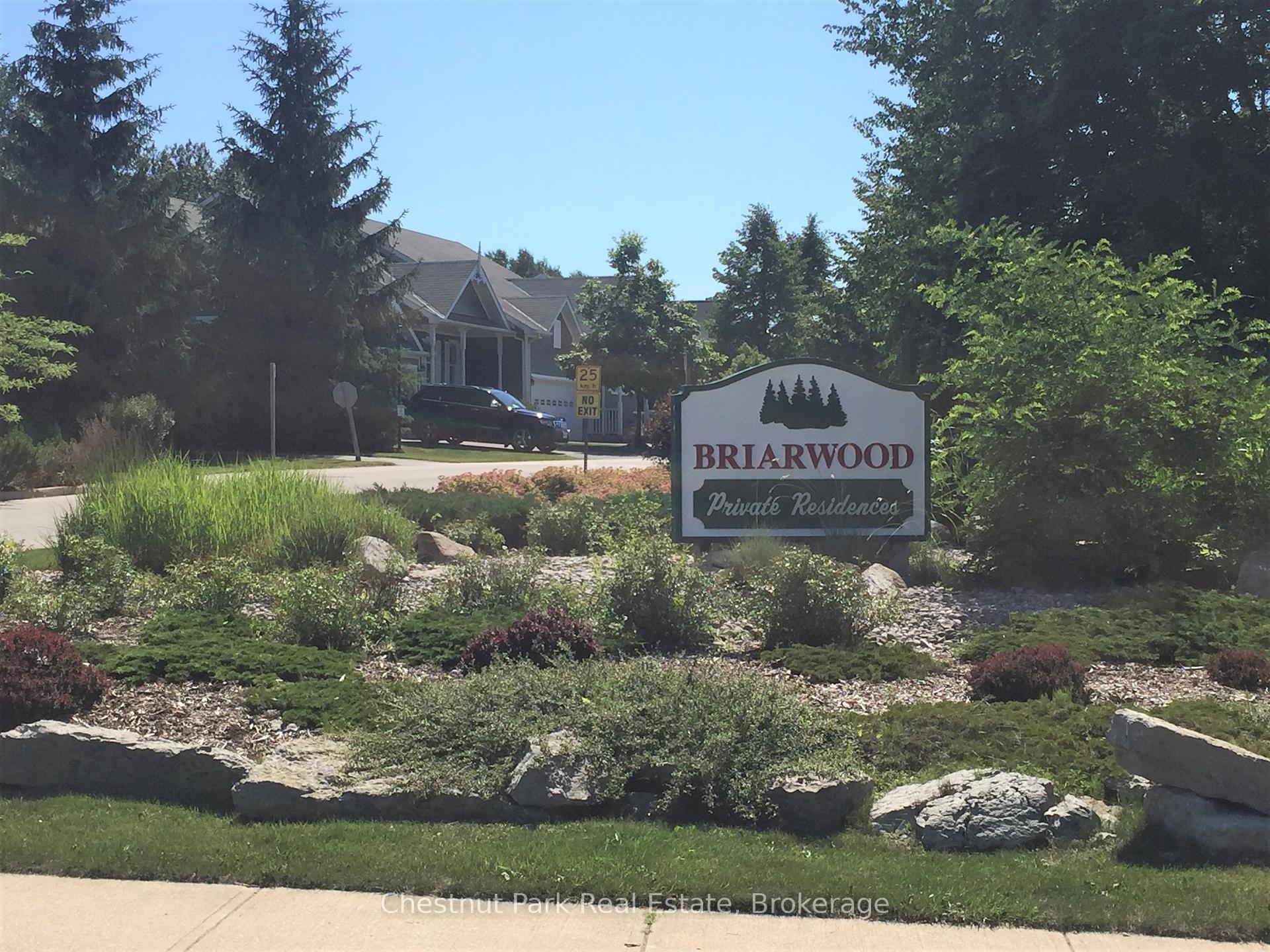Photo 3 of 23 Green Briar Drive, Collingwood — HOMEH