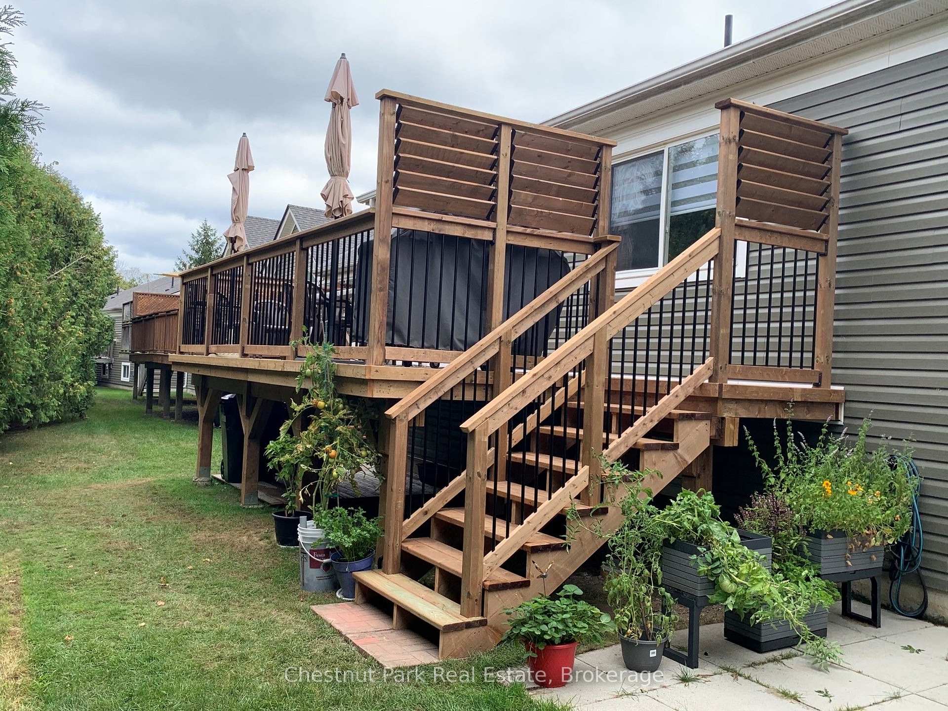 Photo 5 of 23 Green Briar Drive, Collingwood — HOMEH