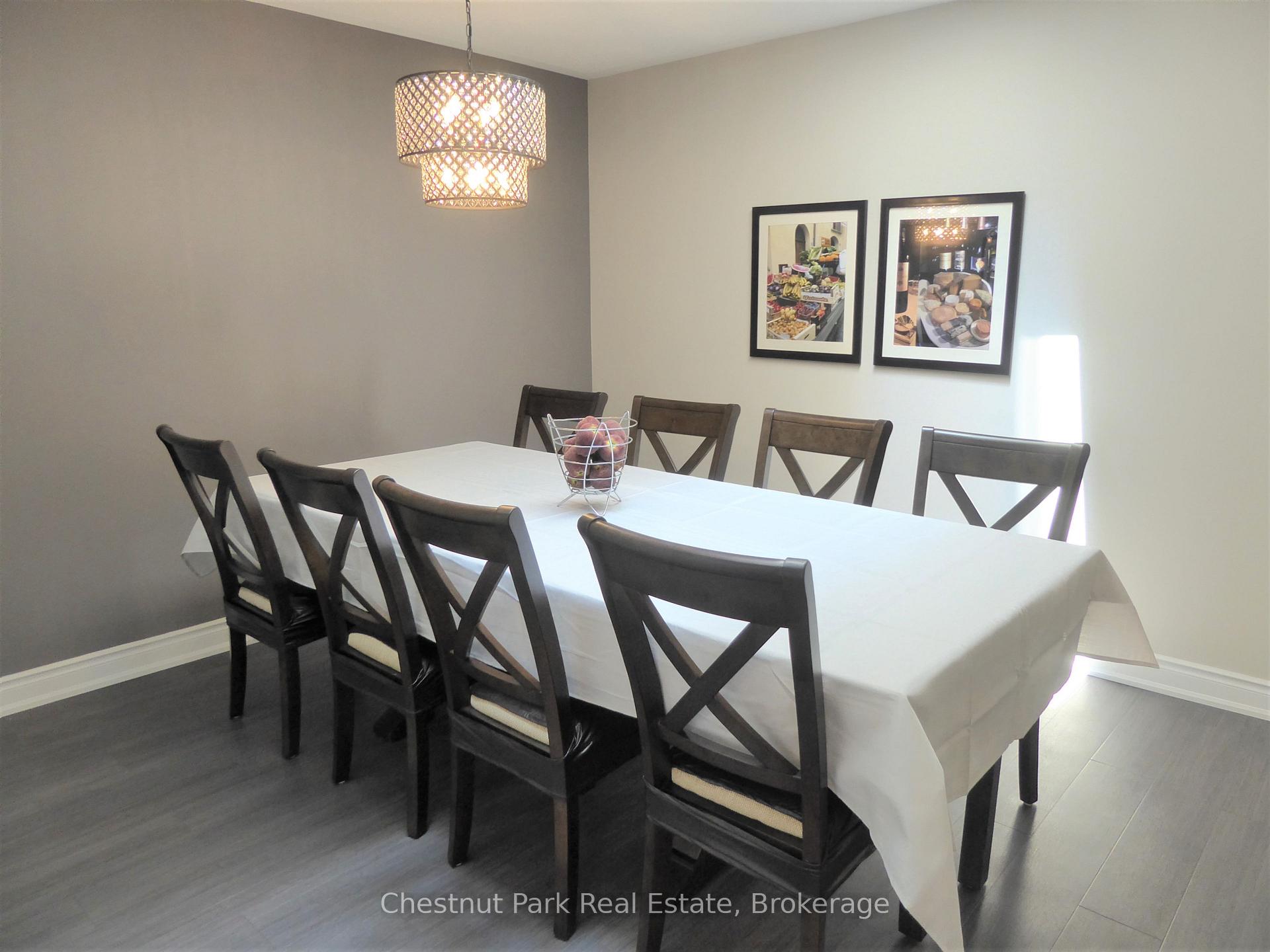 Photo 11 of 23 Green Briar Drive, Collingwood — HOMEH