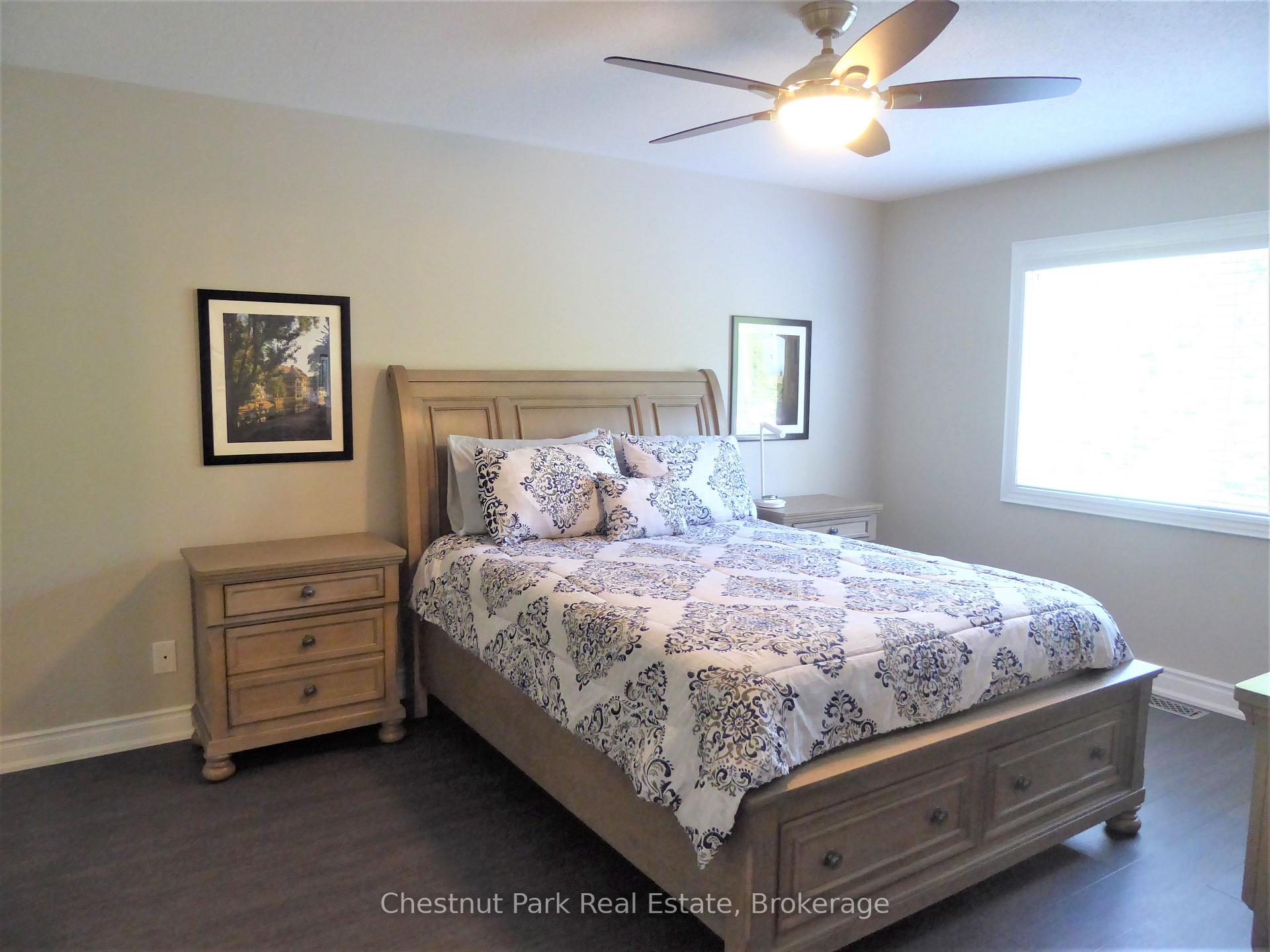 Photo 18 of 23 Green Briar Drive, Collingwood — HOMEH