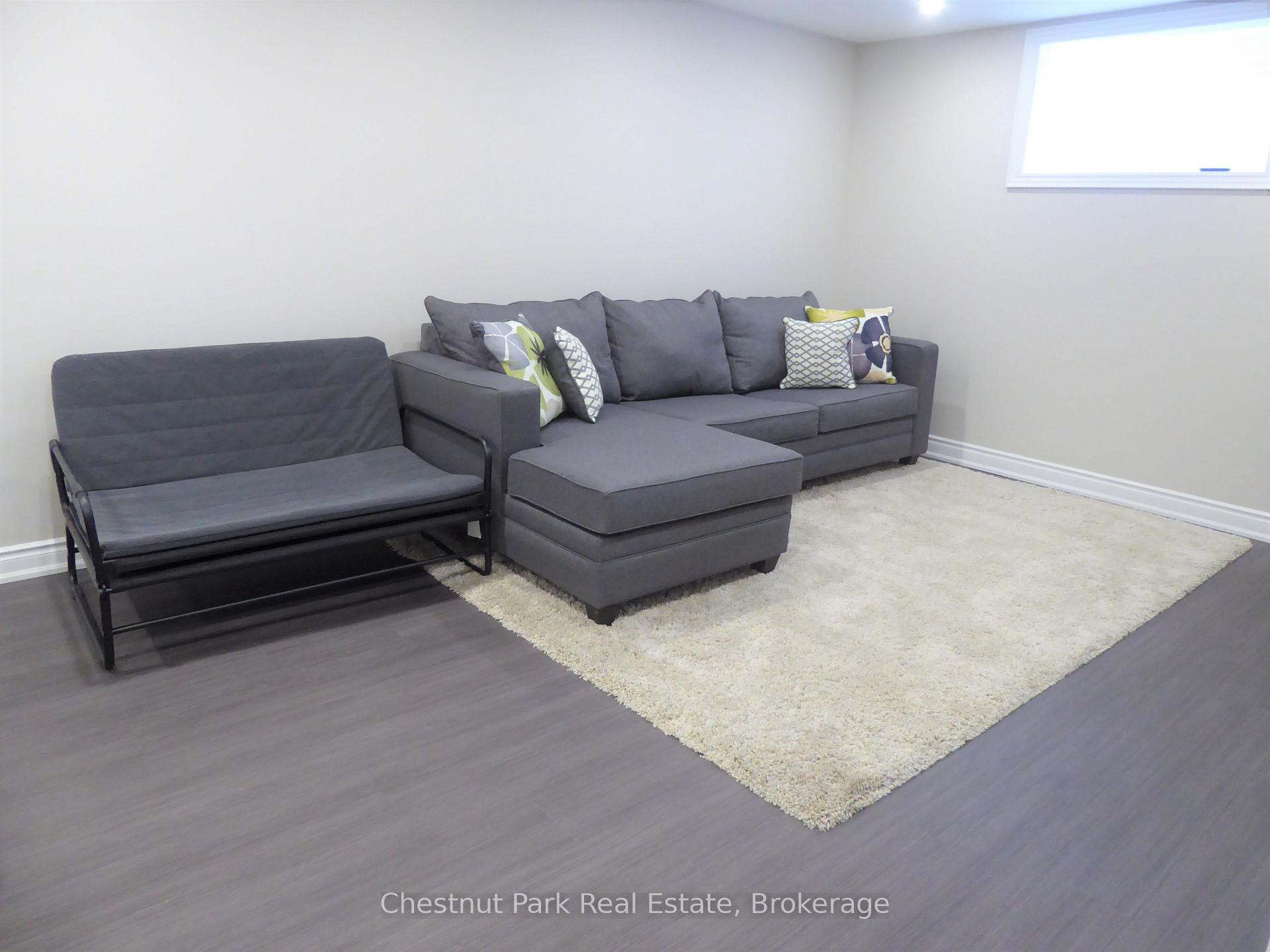 Photo 28 of 23 Green Briar Drive, Collingwood — HOMEH