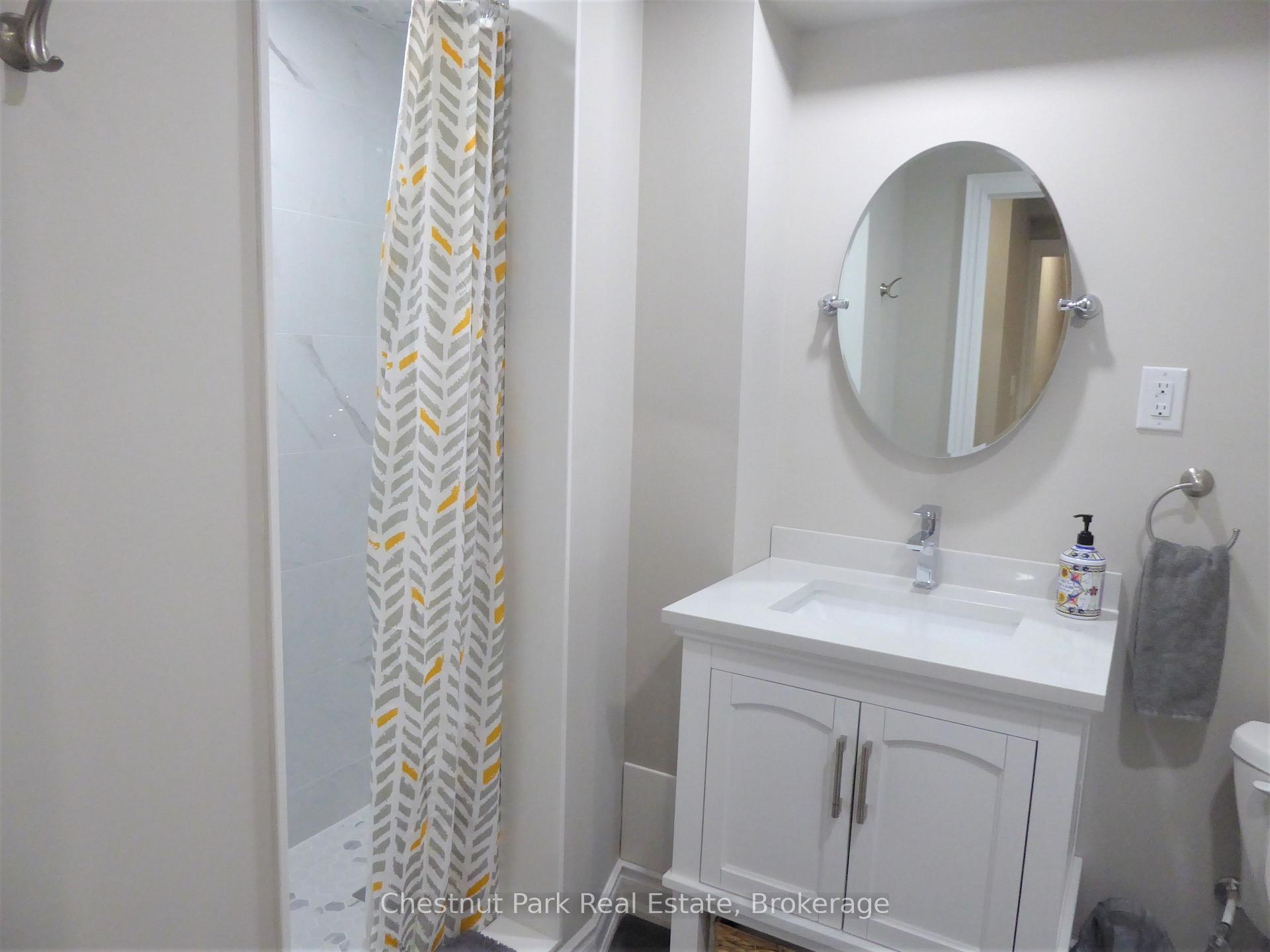 Photo 33 of 23 Green Briar Drive, Collingwood — HOMEH