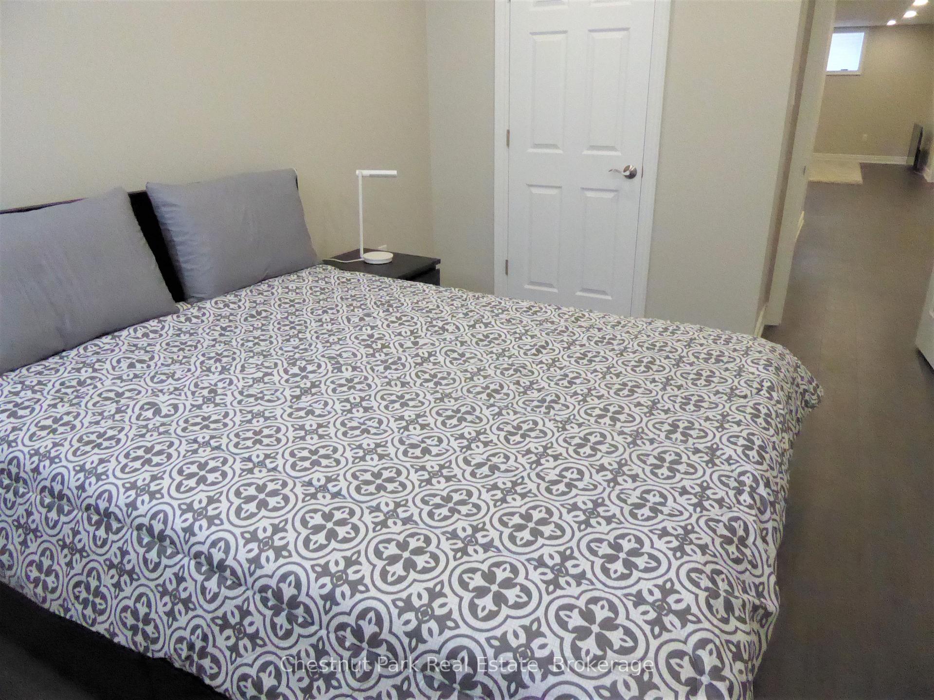 Photo 35 of 23 Green Briar Drive, Collingwood — HOMEH