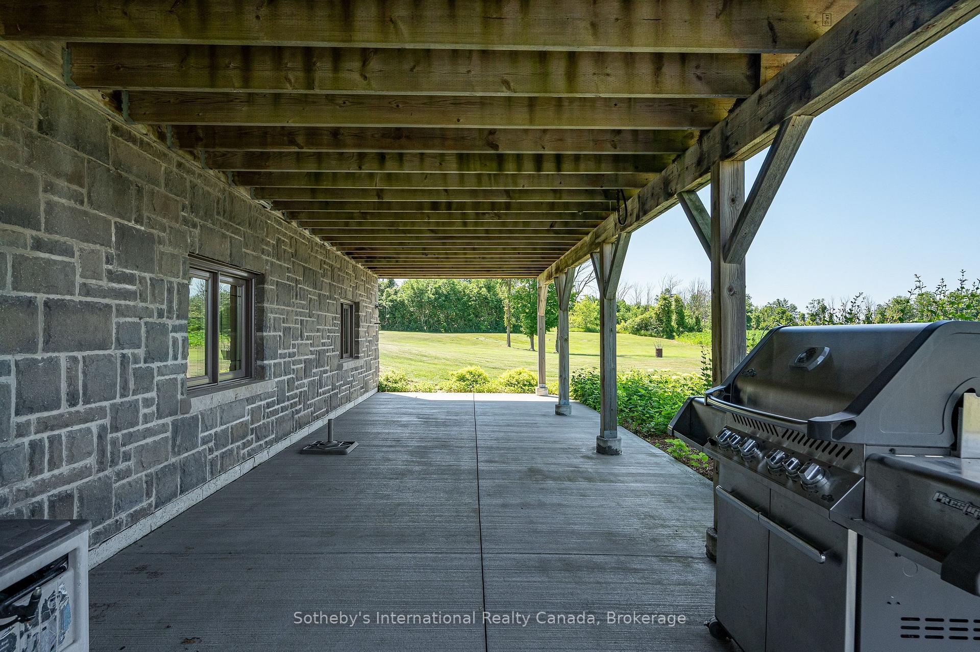 Photo 32 of 46 Sydenham Trail E, Clearview, Rural Clearview — HOMEH