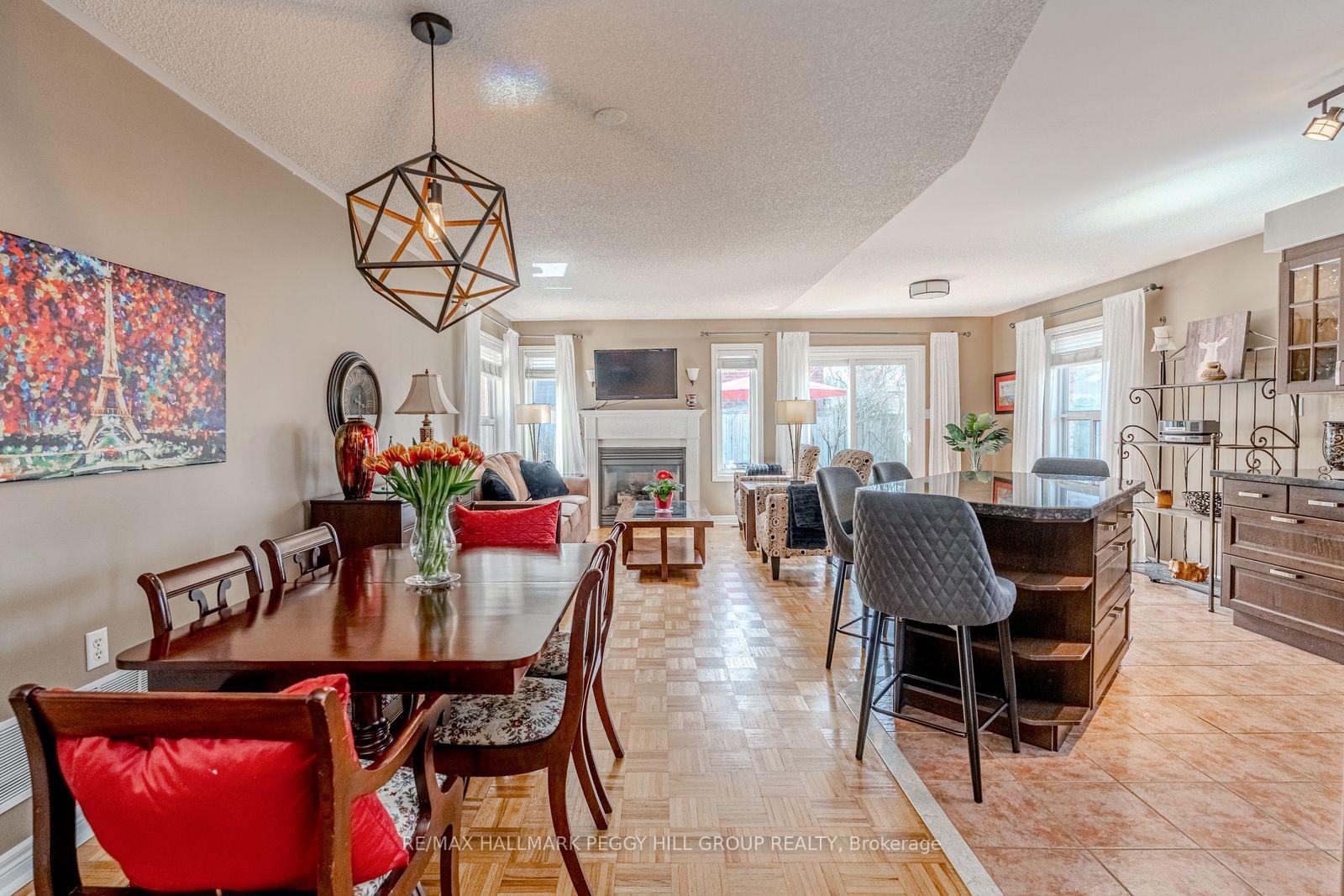 Photo 3 of 1 Valley View Court, Barrie, Bayshore — HOMEH
