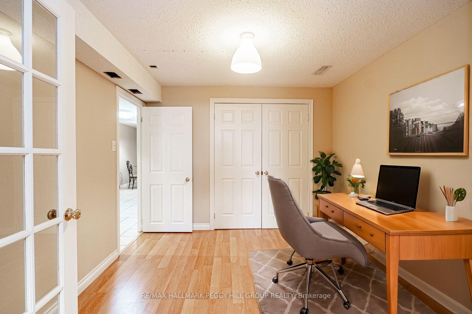 Photo 15 of 1 Valley View Court, Barrie, Bayshore — HOMEH