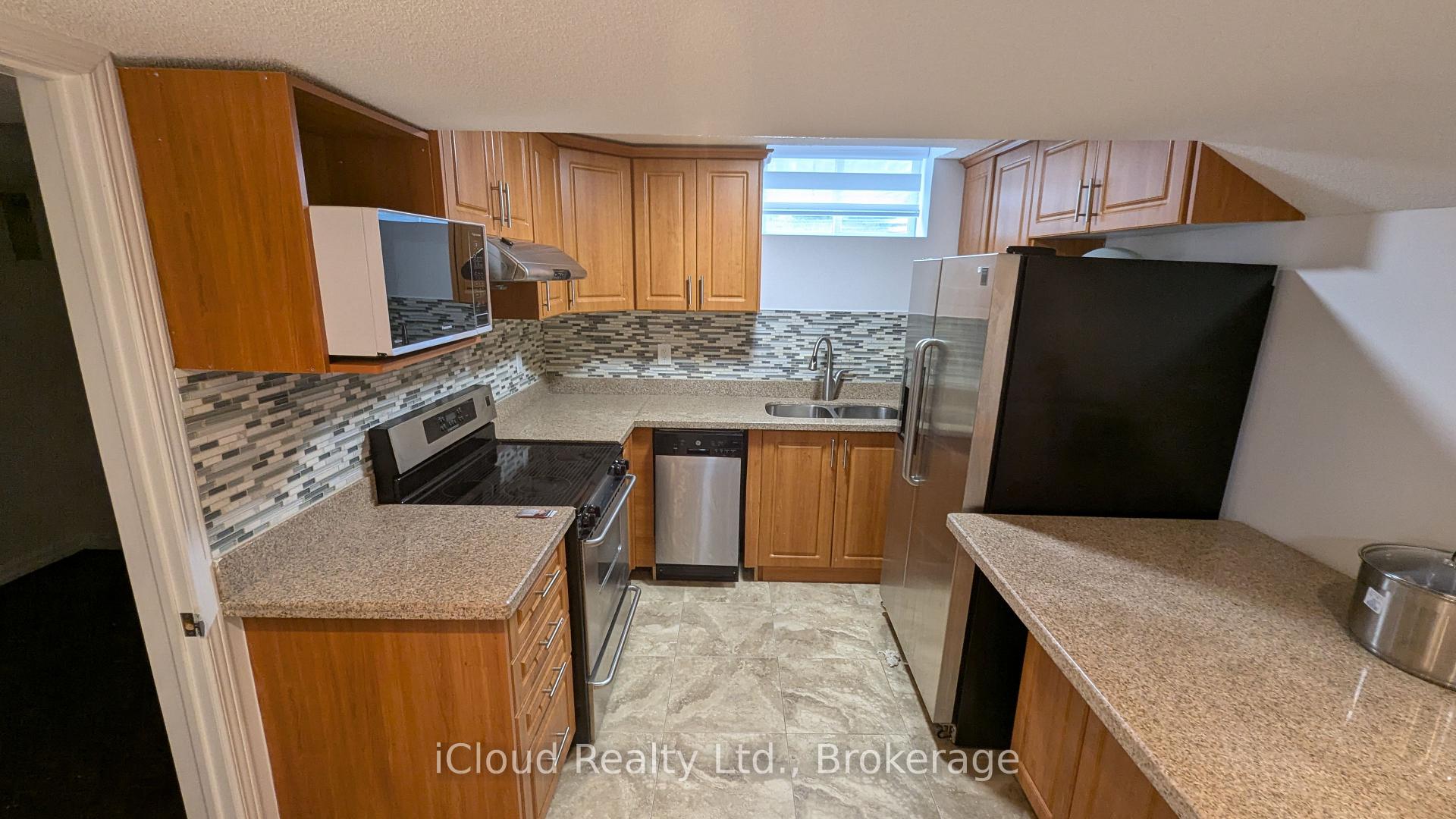 Photo 7 of Unit Lower Level, 53 Seward Crescent, Ajax, Northeast Ajax — HOMEH