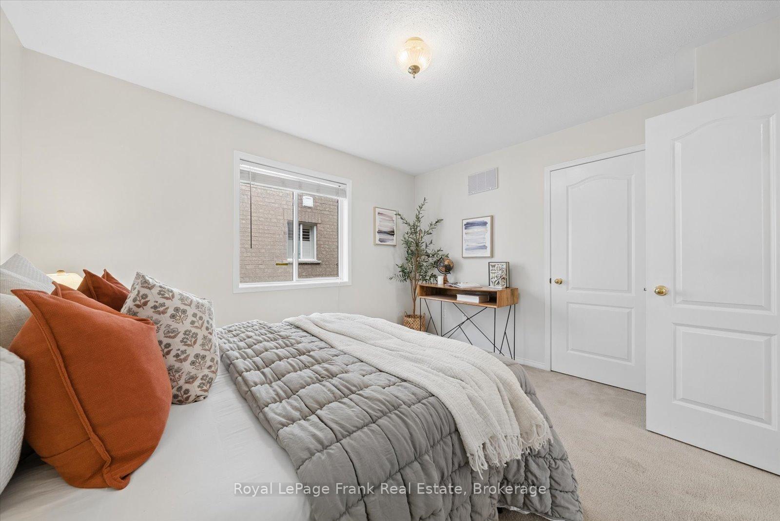 Photo 17 of 34 Davey Street, Ajax, South East — HOMEH