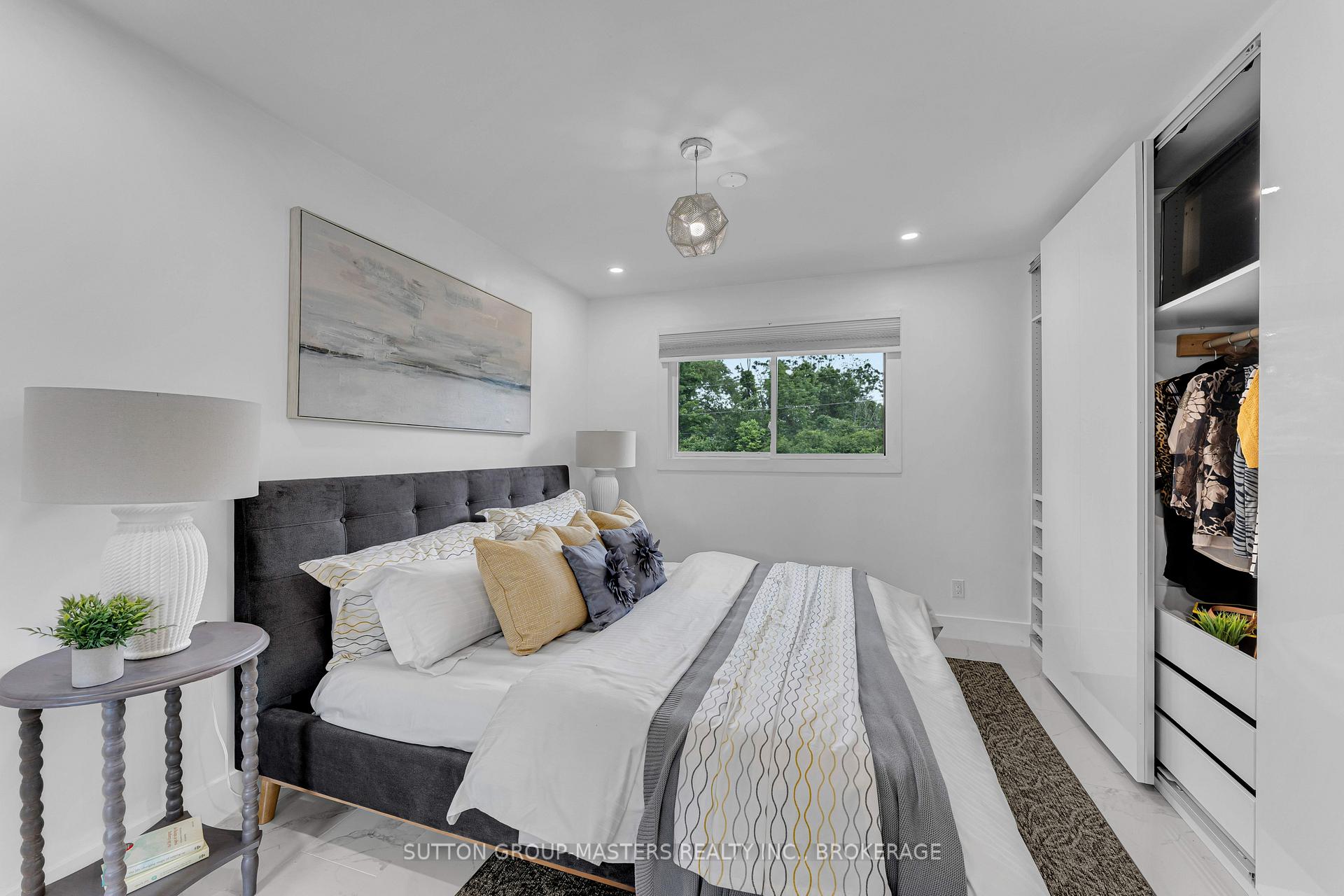 Photo 19 of 1611 Sunnyside Road, Kingston, City North of 401 — HOMEH