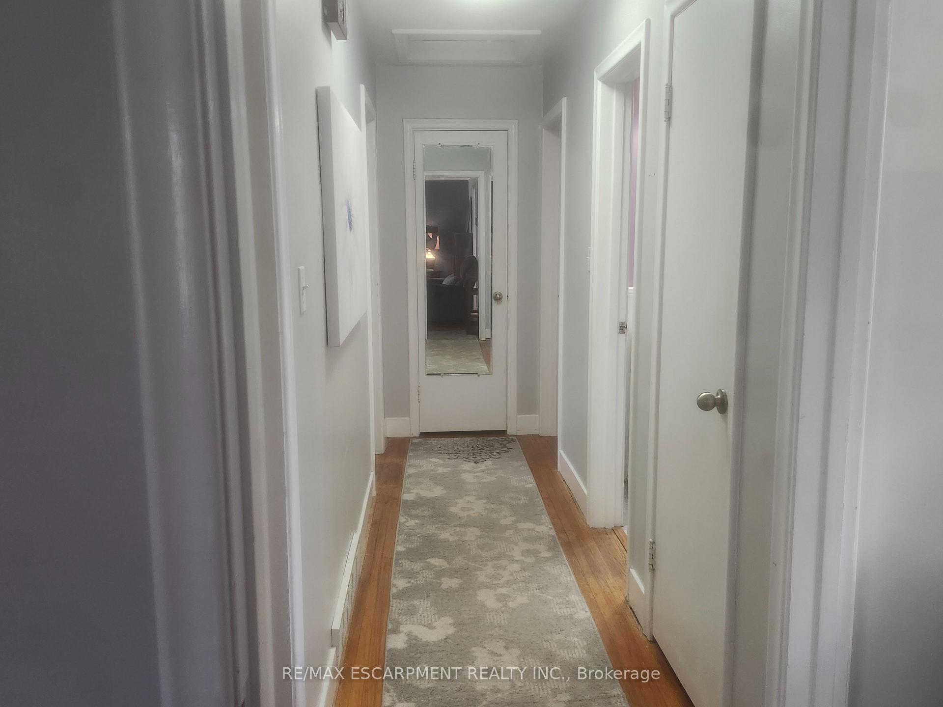 Photo 13 of 6142 Scott Street, Niagara Falls, Cherrywood — HOMEH