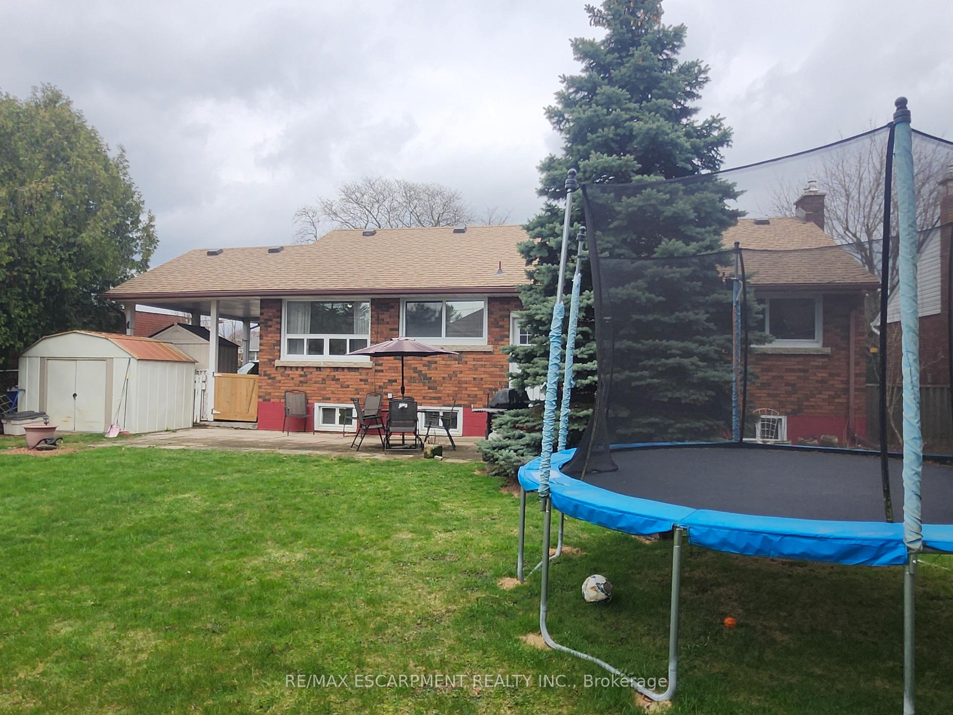 Photo 28 of 6142 Scott Street, Niagara Falls, Cherrywood — HOMEH