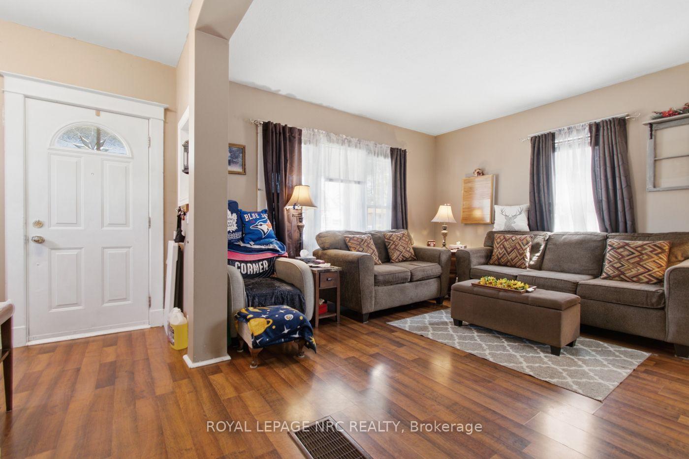 Photo 6 of 267 Killaly Street E, Port Colborne, Killaly East — HOMEH