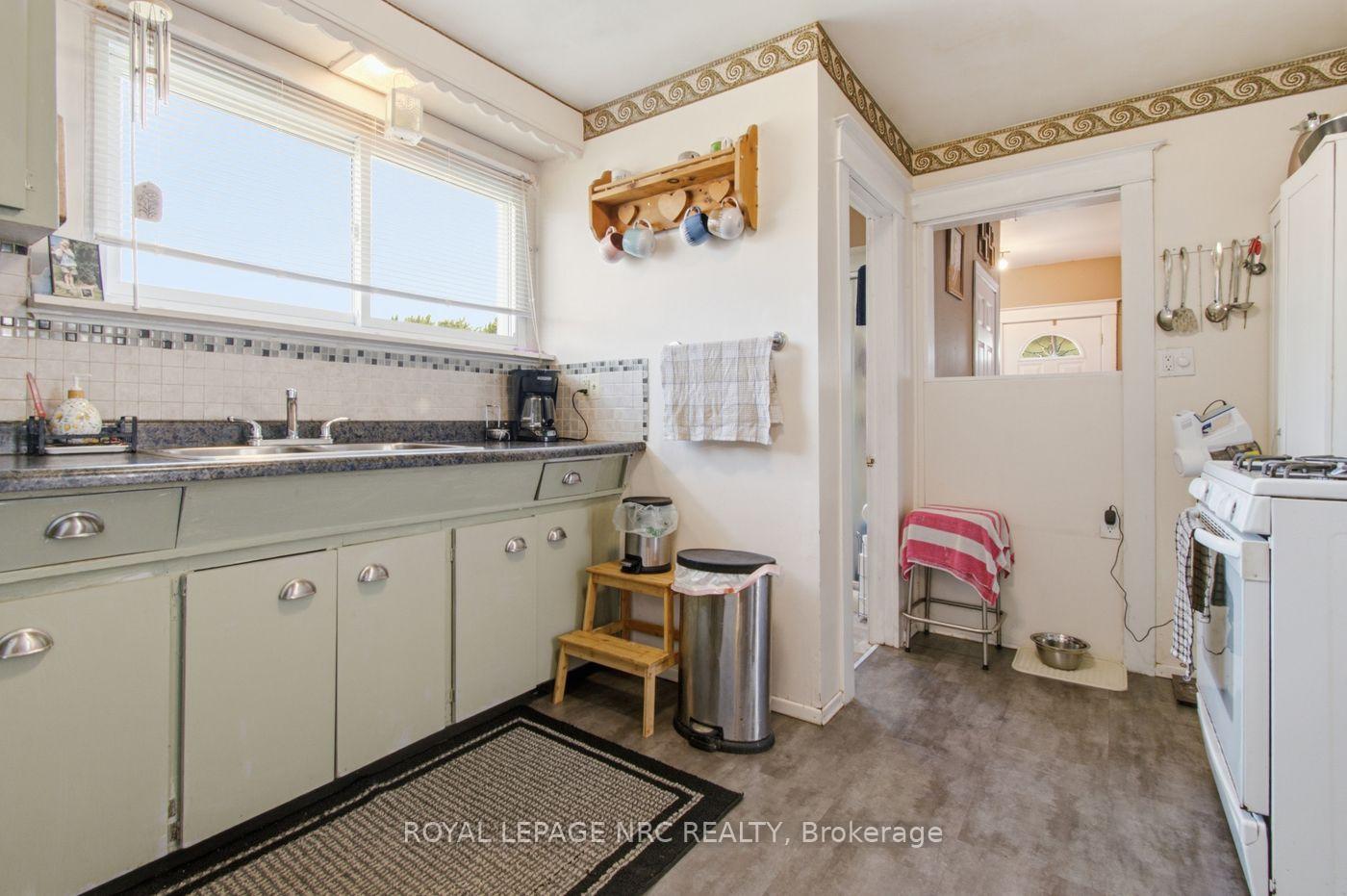 Photo 13 of 267 Killaly Street E, Port Colborne, Killaly East — HOMEH