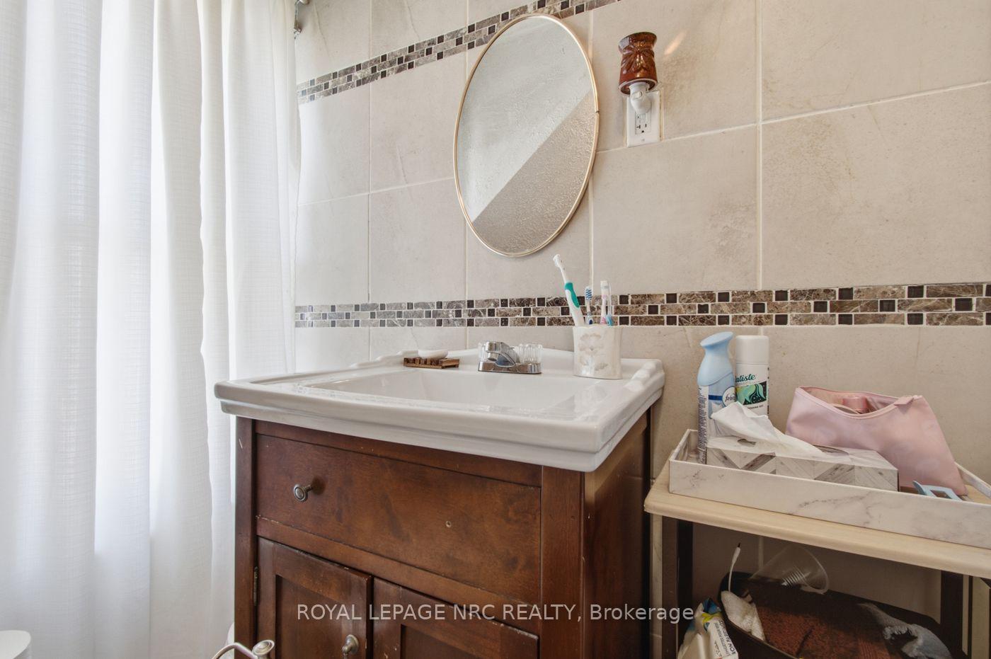 Photo 25 of 267 Killaly Street E, Port Colborne, Killaly East — HOMEH