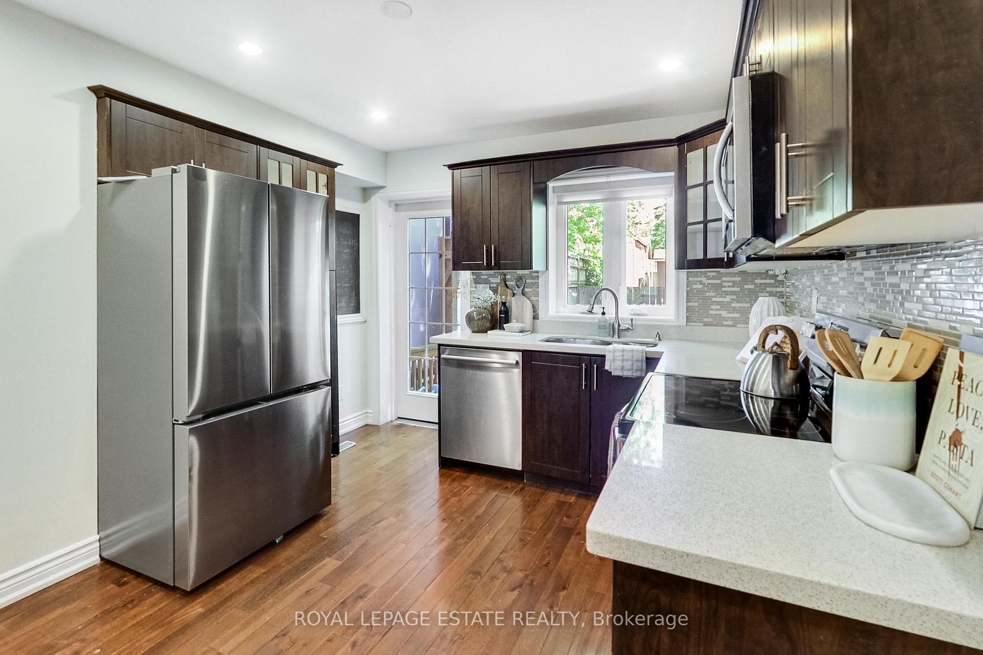 Photo 10 of 739 Craven Road, Toronto, Greenwood-Coxwell — HOMEH