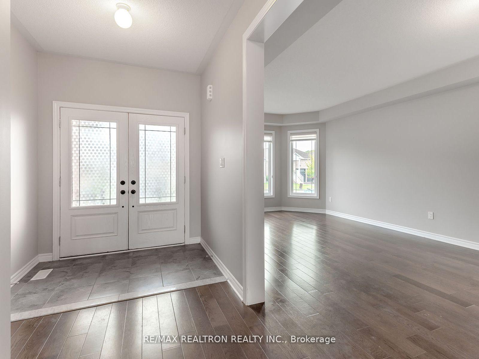 Photo 3 of 13 Stoddart Street, Brock, Beaverton — HOMEH