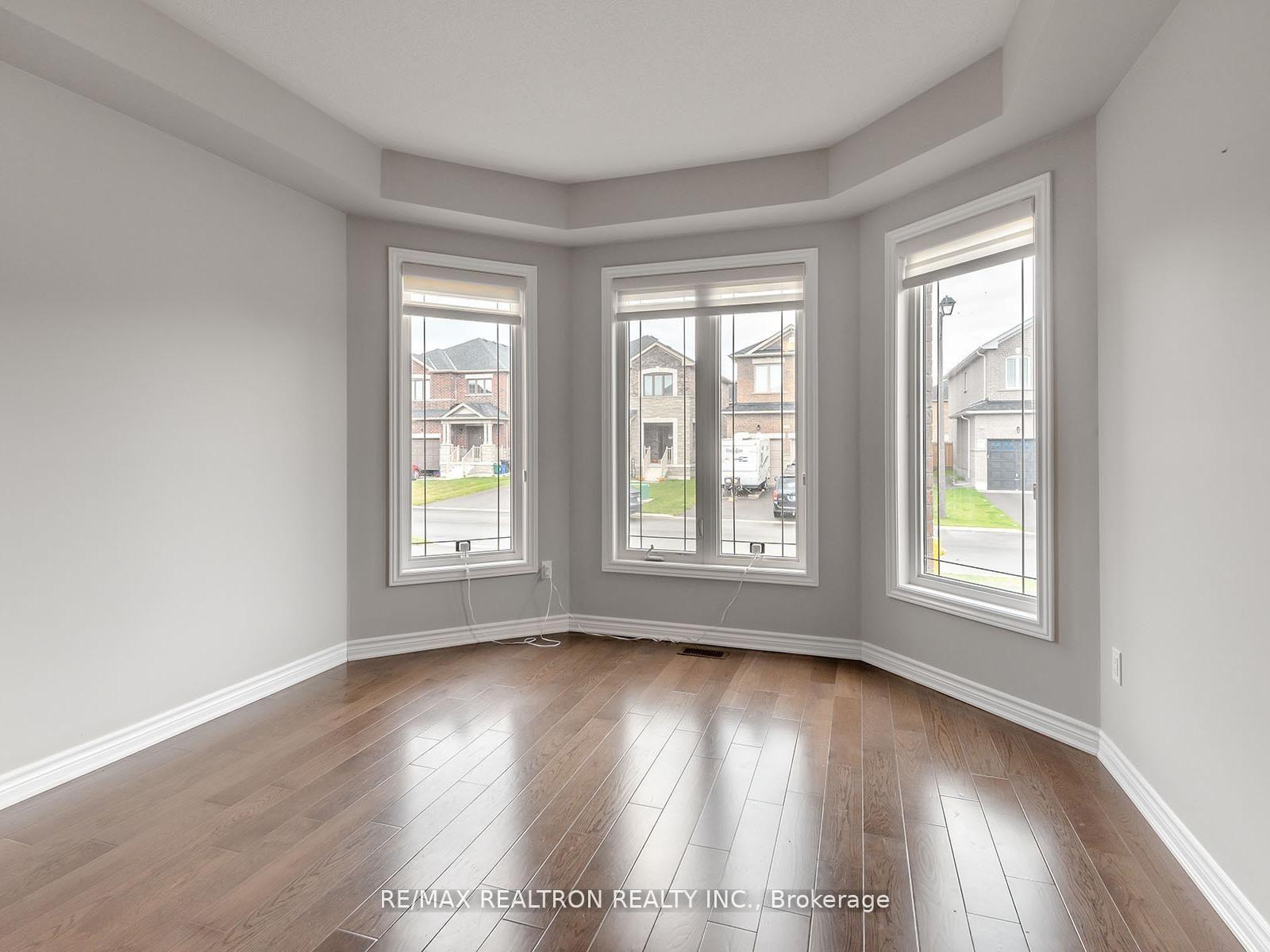 Photo 6 of 13 Stoddart Street, Brock, Beaverton — HOMEH