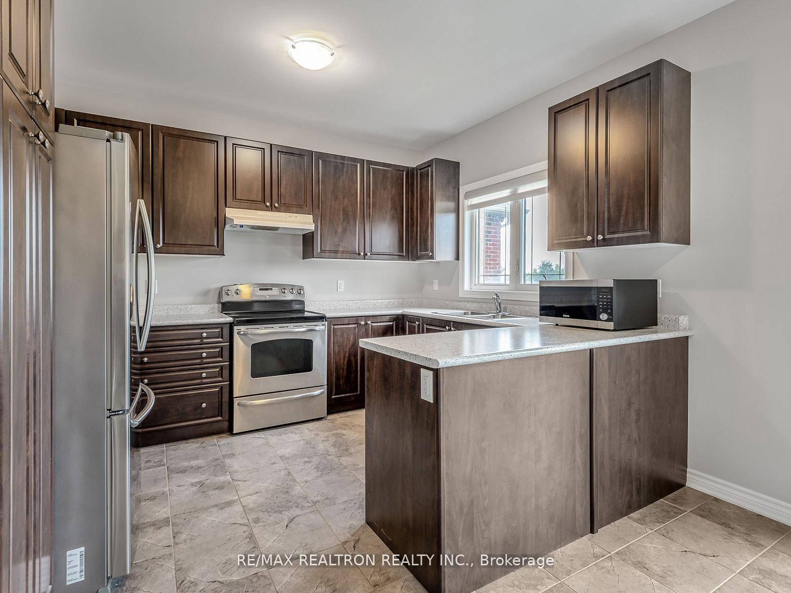 Photo 9 of 13 Stoddart Street, Brock, Beaverton — HOMEH
