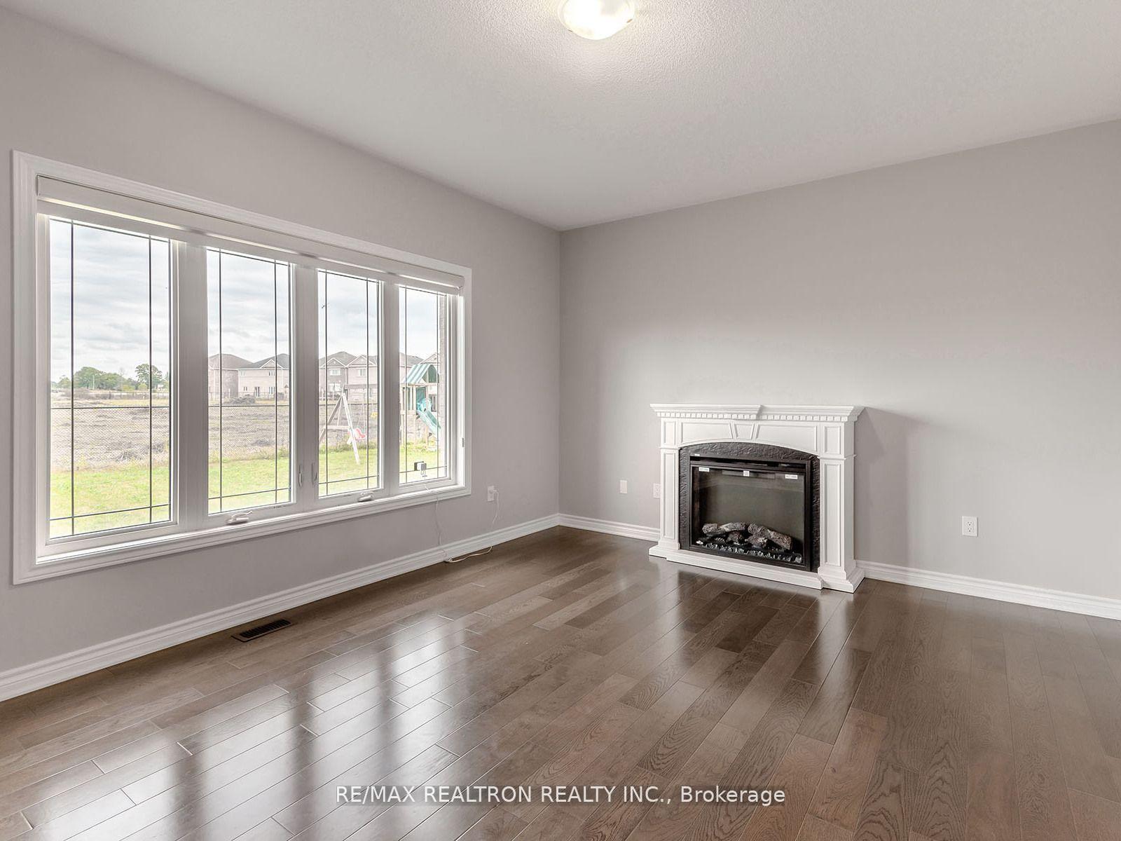 Photo 12 of 13 Stoddart Street, Brock, Beaverton — HOMEH