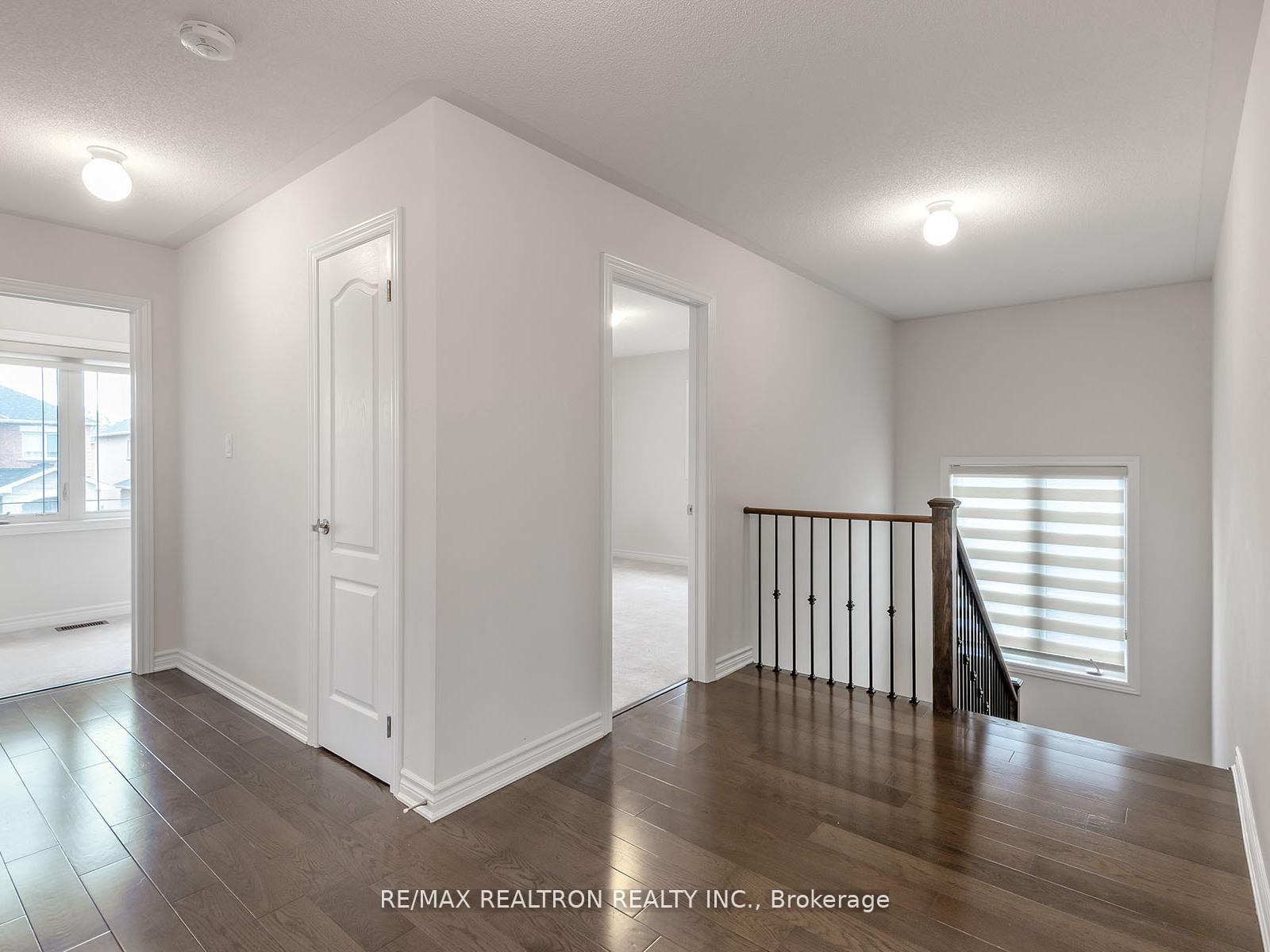 Photo 15 of 13 Stoddart Street, Brock, Beaverton — HOMEH