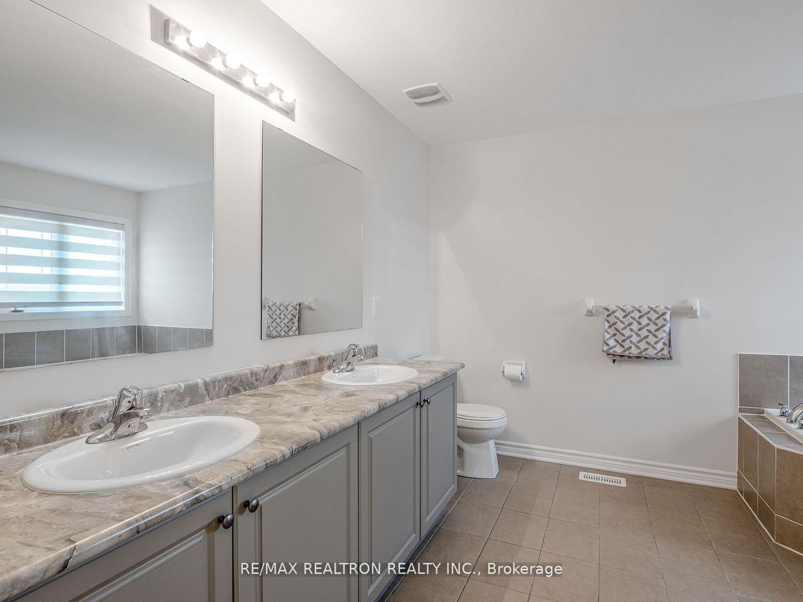Photo 19 of 13 Stoddart Street, Brock, Beaverton — HOMEH