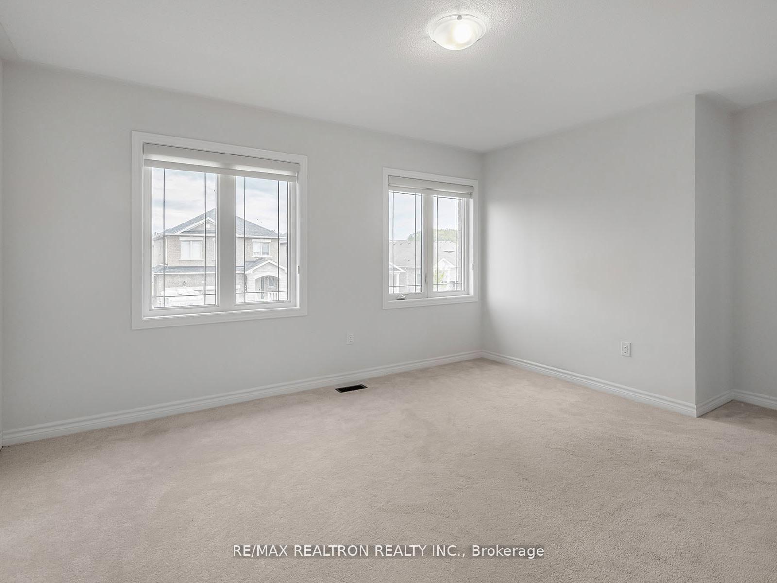 Photo 23 of 13 Stoddart Street, Brock, Beaverton — HOMEH