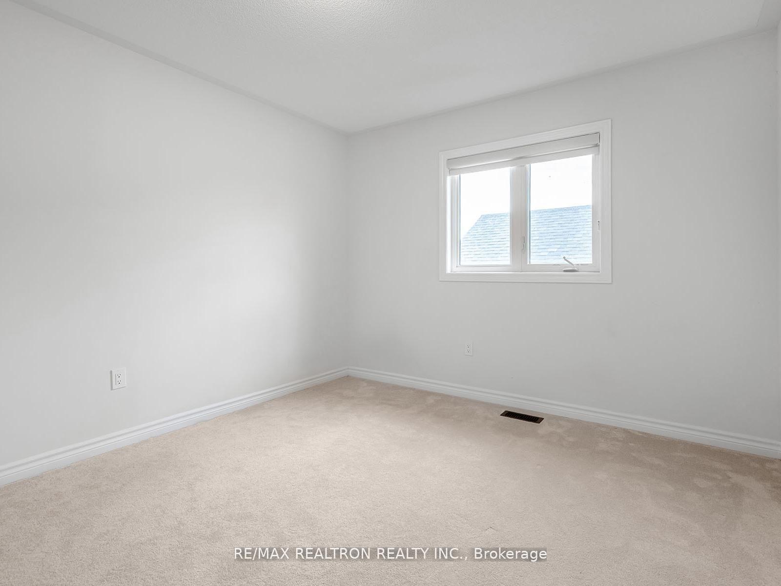 Photo 25 of 13 Stoddart Street, Brock, Beaverton — HOMEH