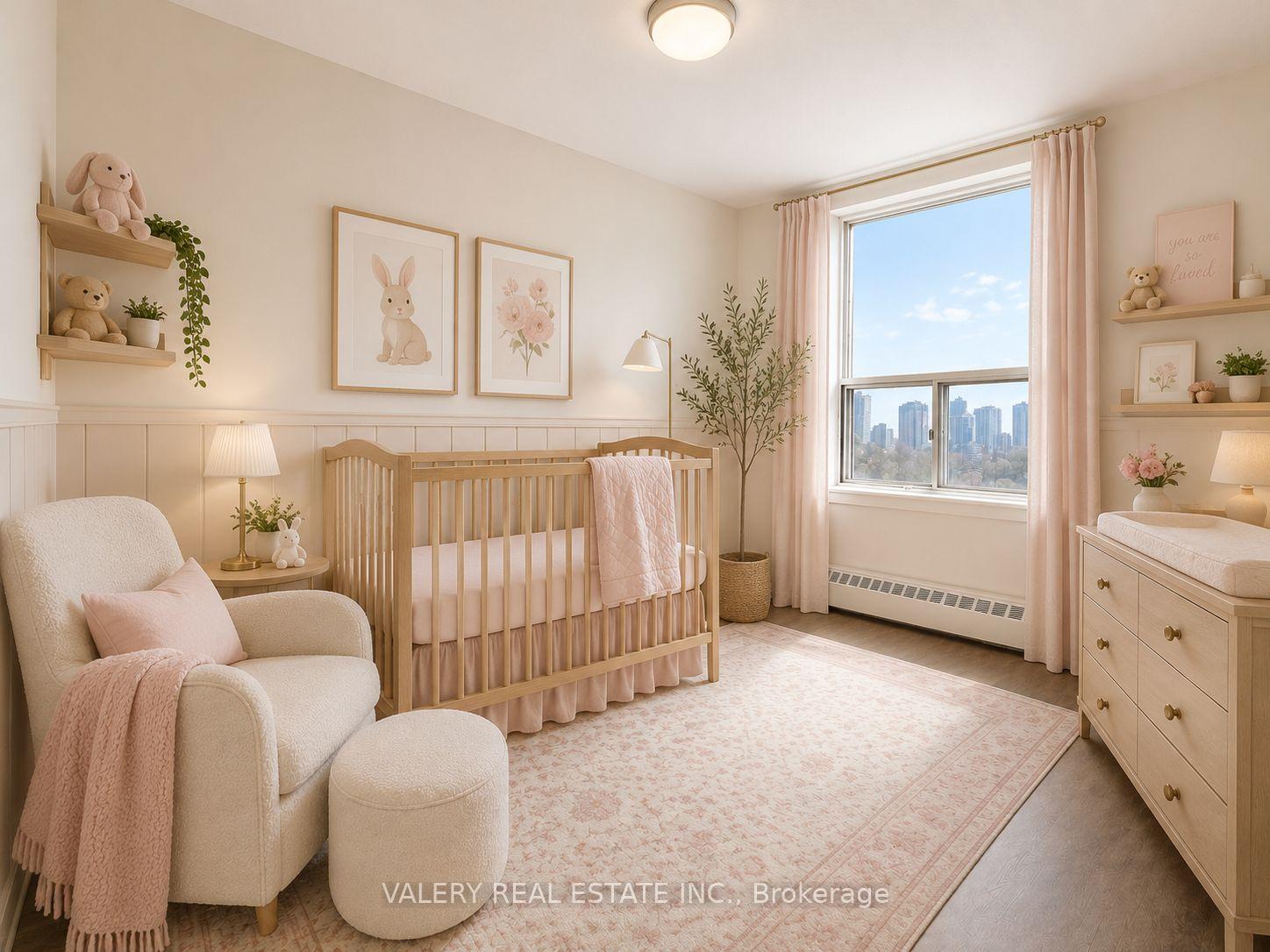 Photo 9 of Unit 710, 75 Eastdale Avenue, Toronto, Crescent Town — HOMEH