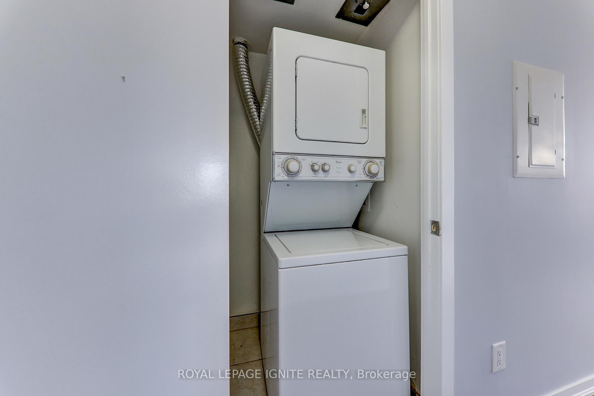 Photo 8 of Unit 722, 38 Joe Shuster Way, Toronto, South Parkdale — HOMEH