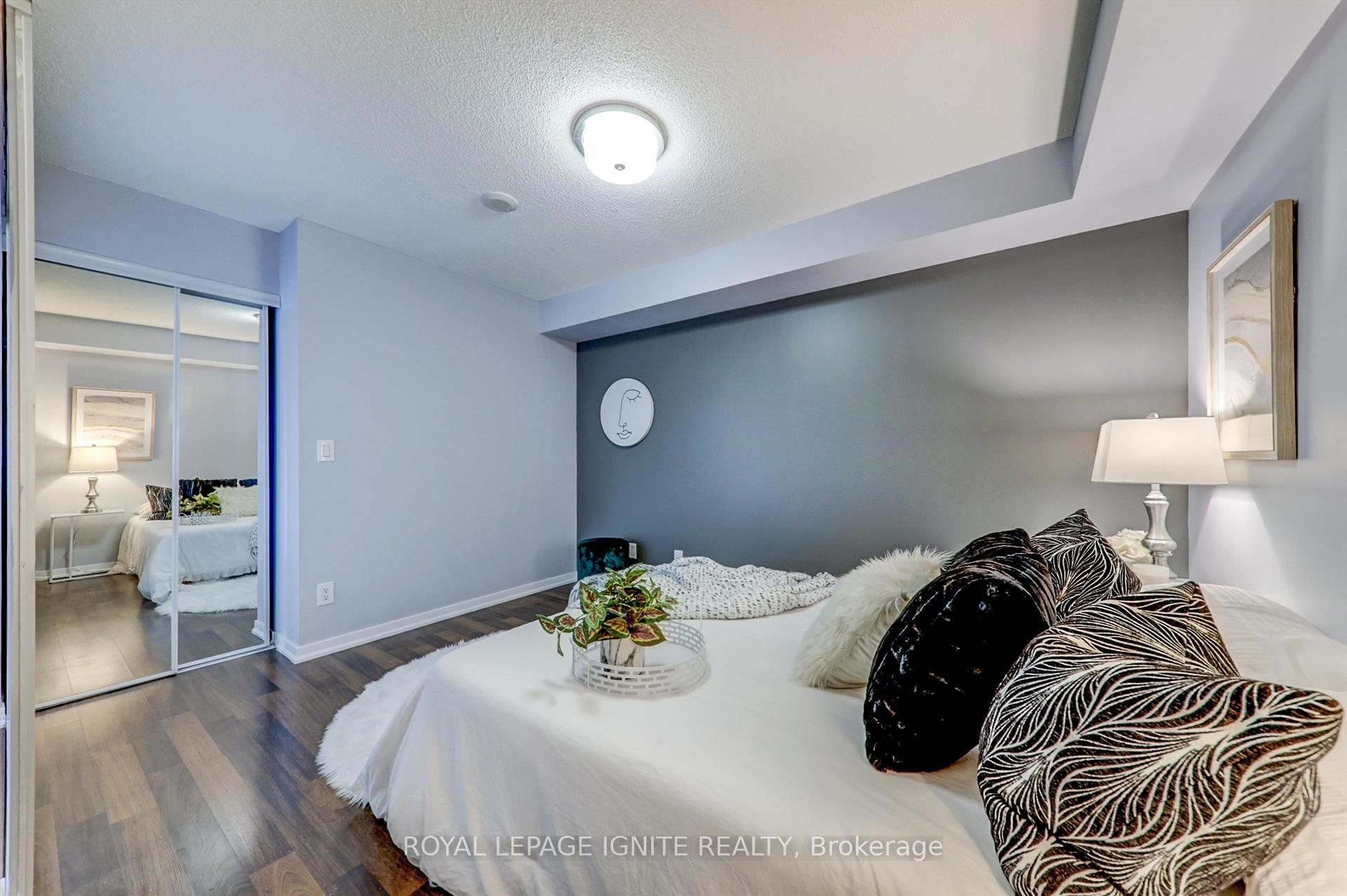 Photo 16 of Unit 722, 38 Joe Shuster Way, Toronto, South Parkdale — HOMEH