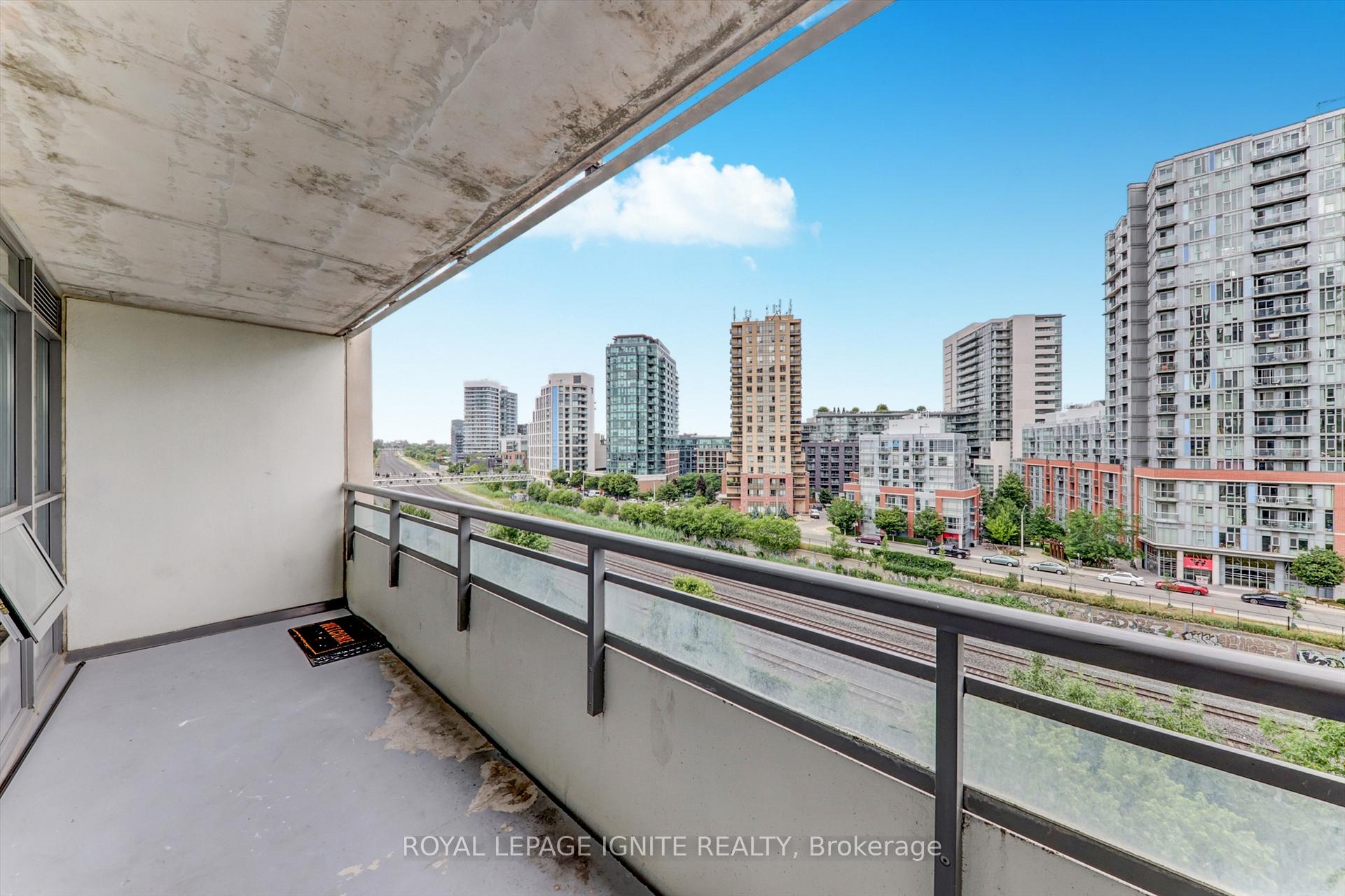 Photo 21 of Unit 722, 38 Joe Shuster Way, Toronto, South Parkdale — HOMEH