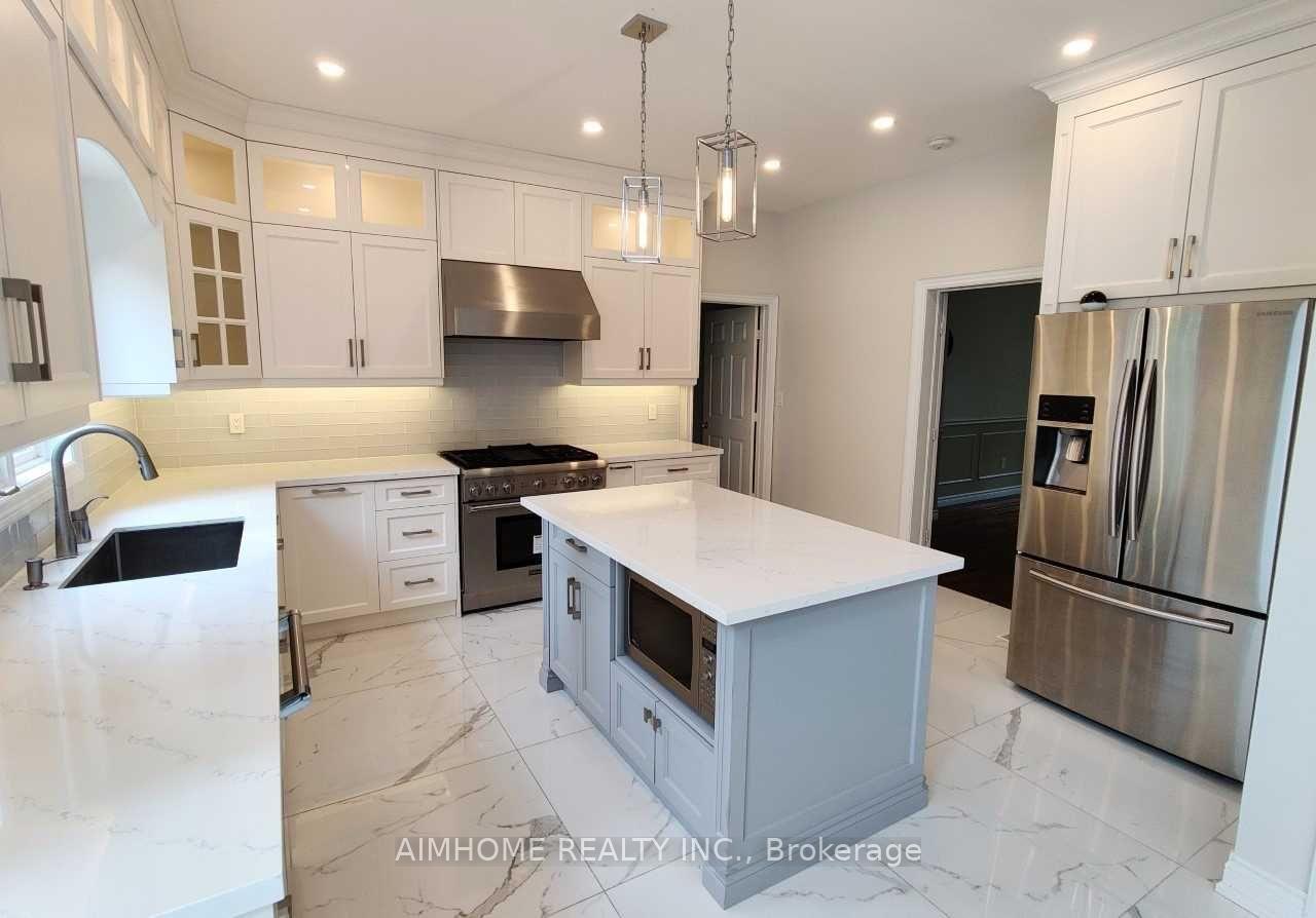 Photo 7 of 112 Trelawn Avenue, Oakville, Morrison — HOMEH