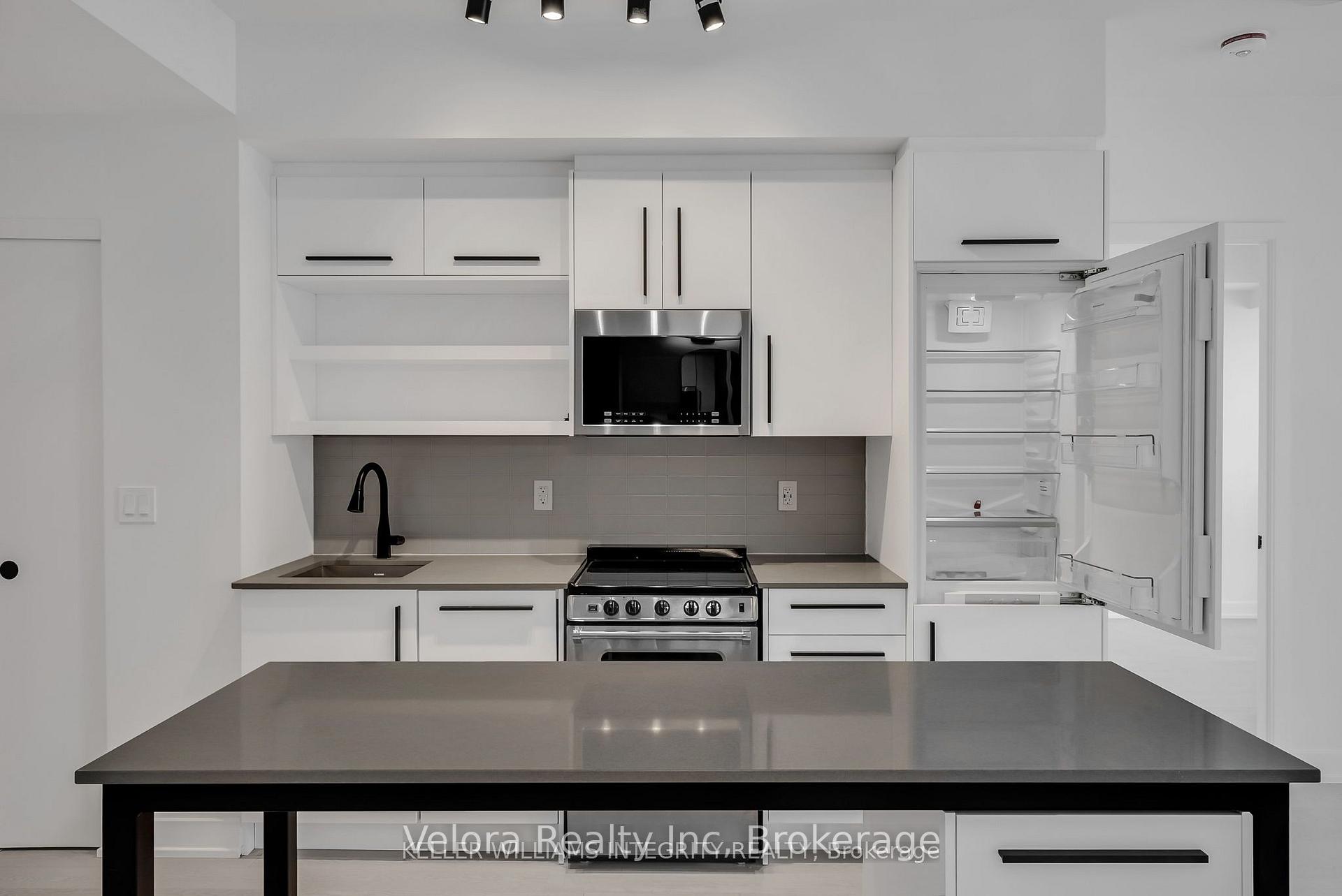 Photo 4 of Unit 905, 560 Rideau Street, Ottawa, Sandy Hill — HOMEH