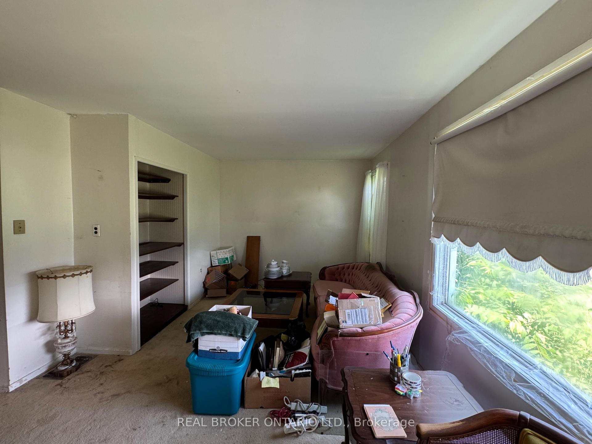 Photo 10 of 23 Churchill Crescent, Smiths Falls, Smiths Falls — HOMEH