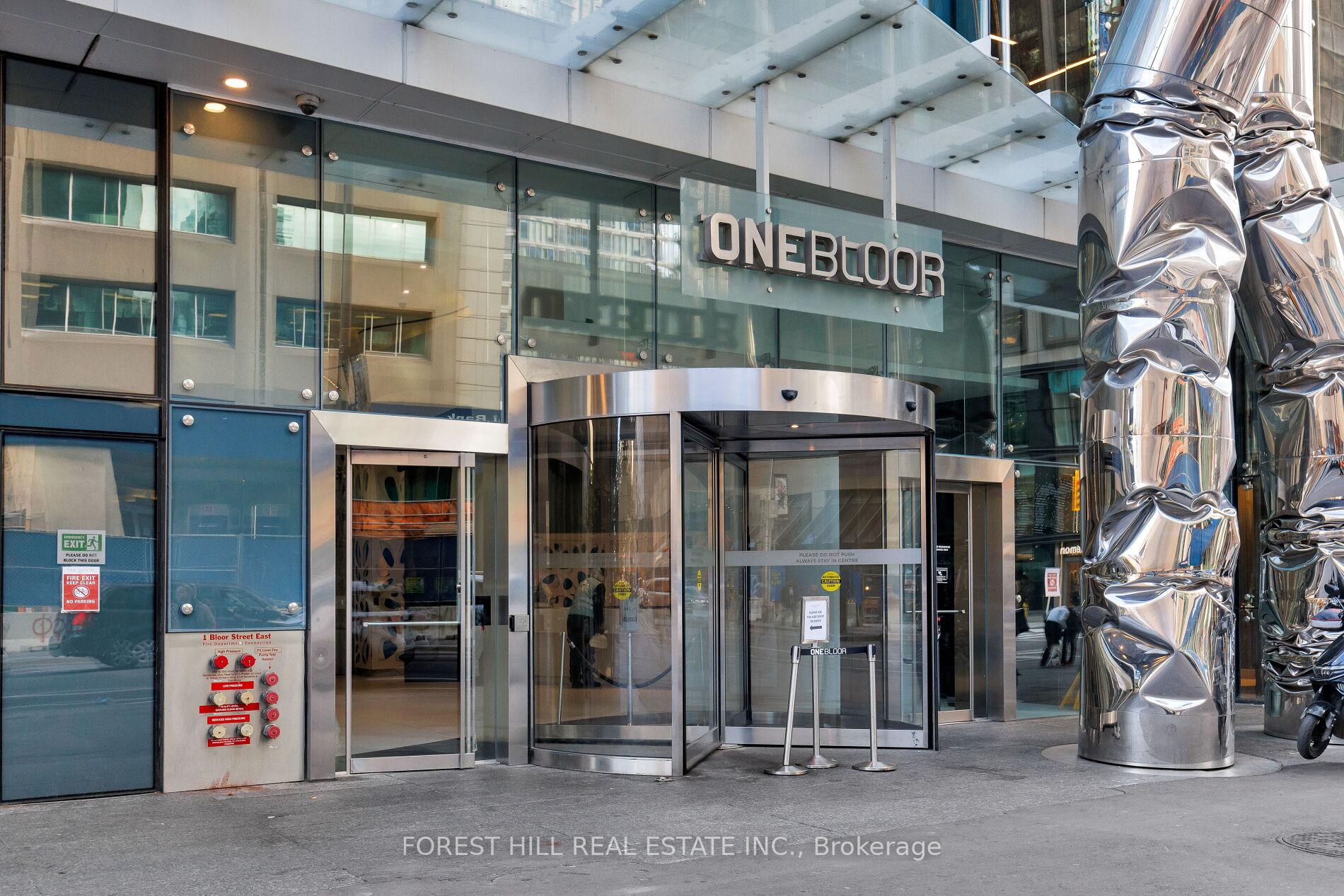 Photo 4 of Unit 6805, 1 Bloor Street E, Toronto, Church-Yonge Corridor — HOMEH