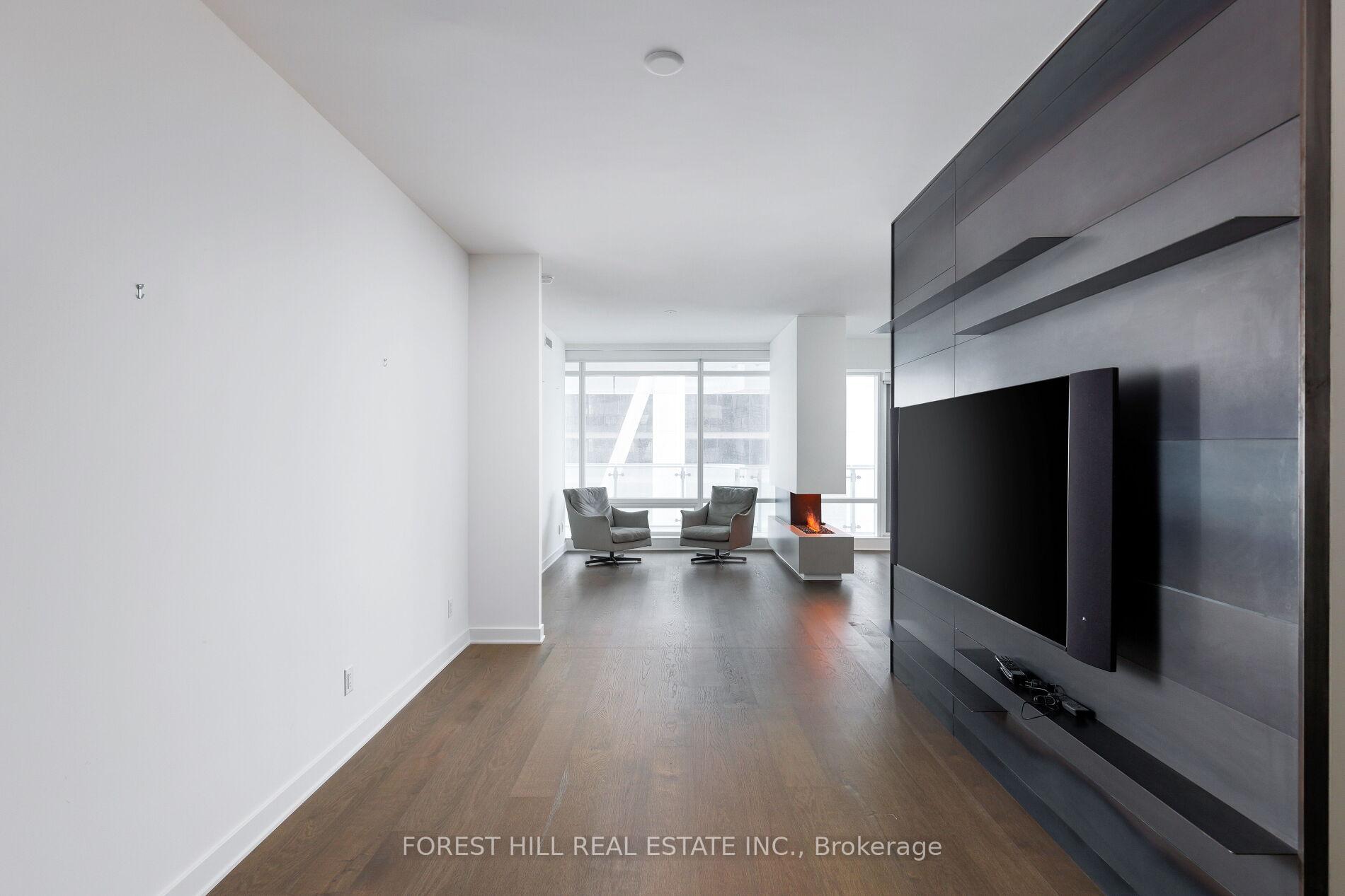 Photo 10 of Unit 6805, 1 Bloor Street E, Toronto, Church-Yonge Corridor — HOMEH