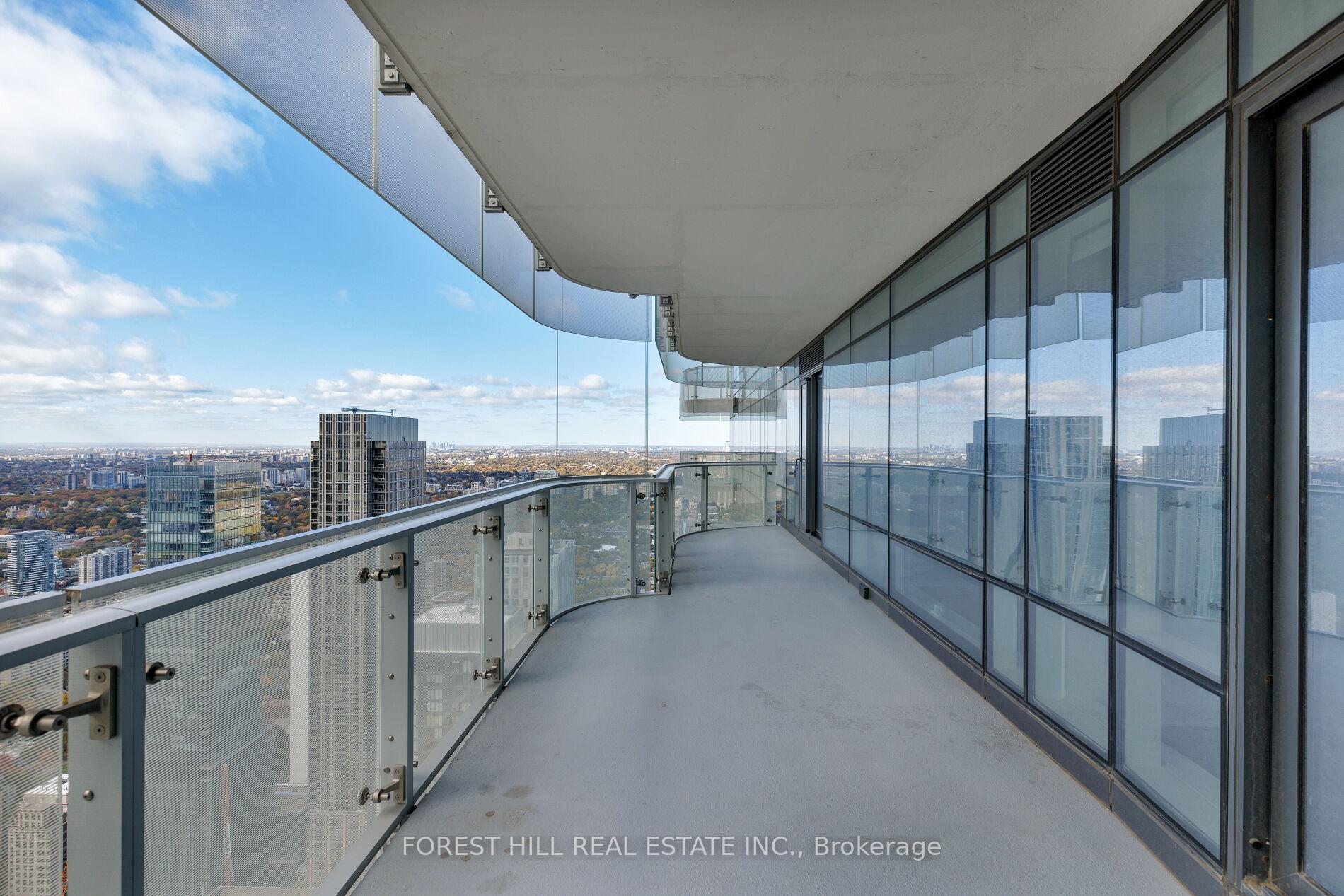 Photo 16 of Unit 6805, 1 Bloor Street E, Toronto, Church-Yonge Corridor — HOMEH