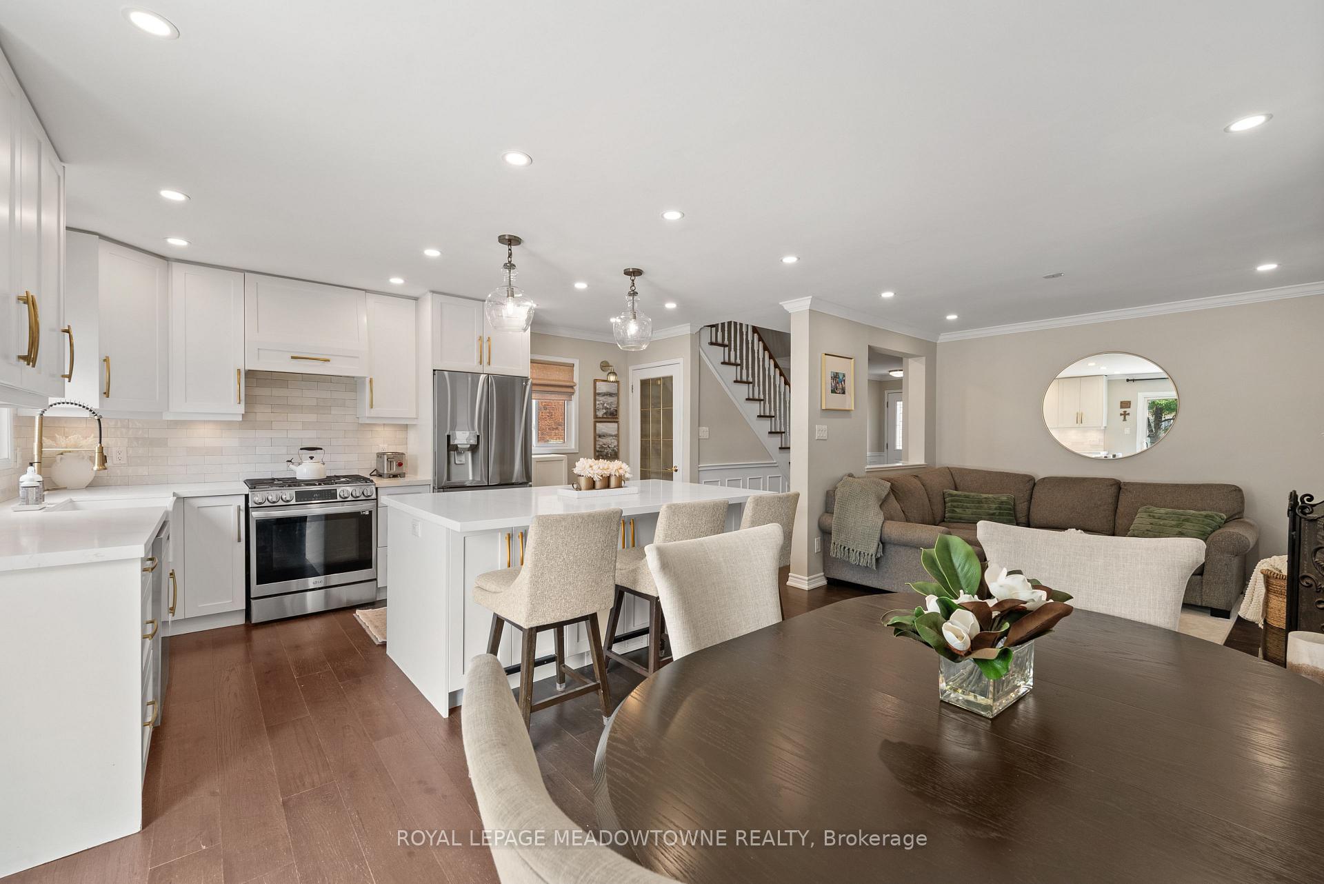 Photo 7 of 3453 Bertrand Road, Mississauga, Erin Mills — HOMEH