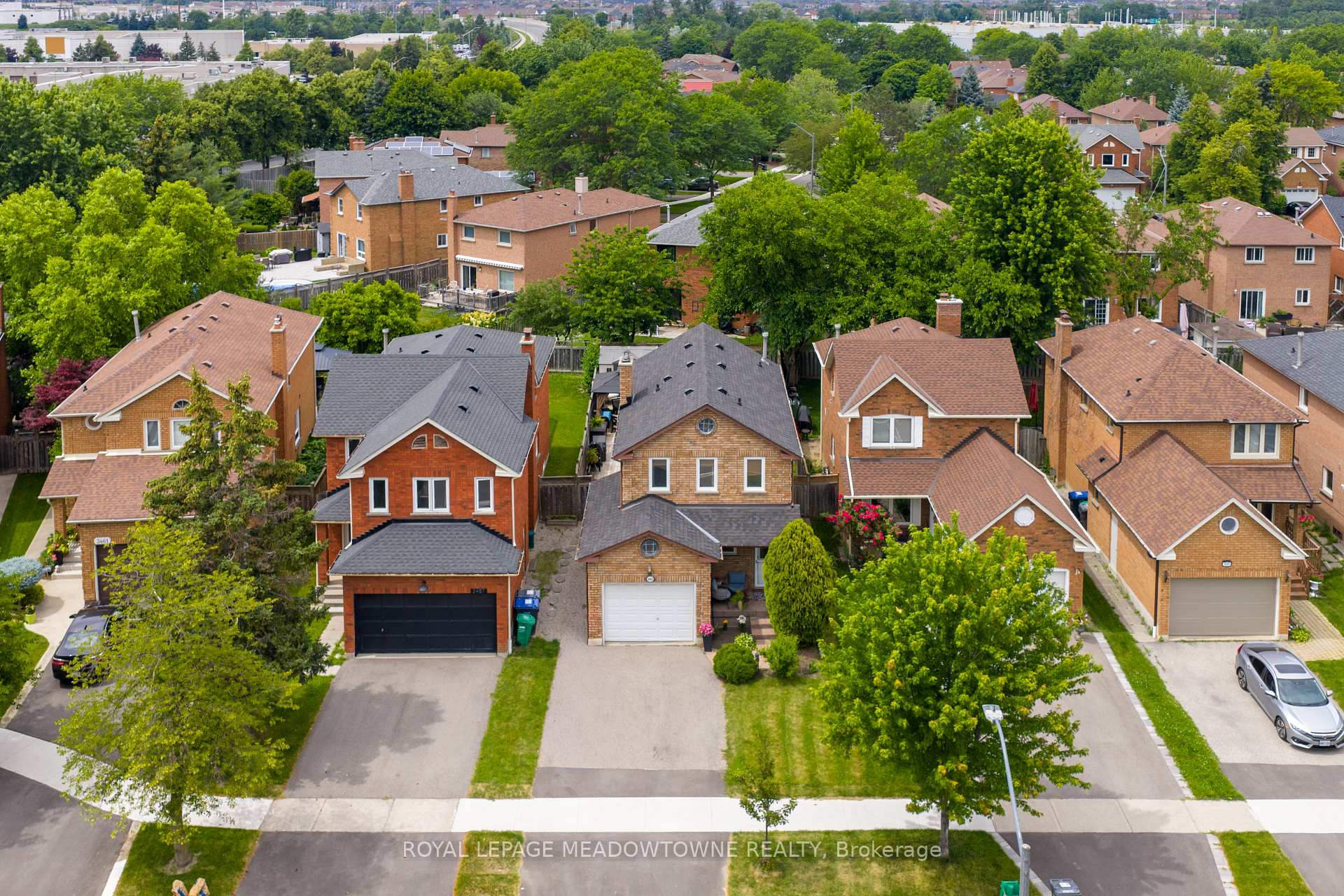 Photo 43 of 3453 Bertrand Road, Mississauga, Erin Mills — HOMEH