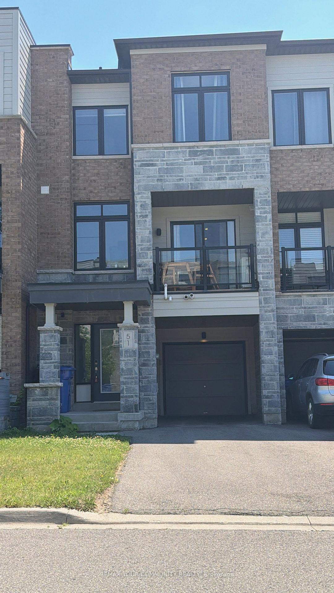 Photo 1 of 51 Vantage Loop, Newmarket, Woodland Hill — HOMEH