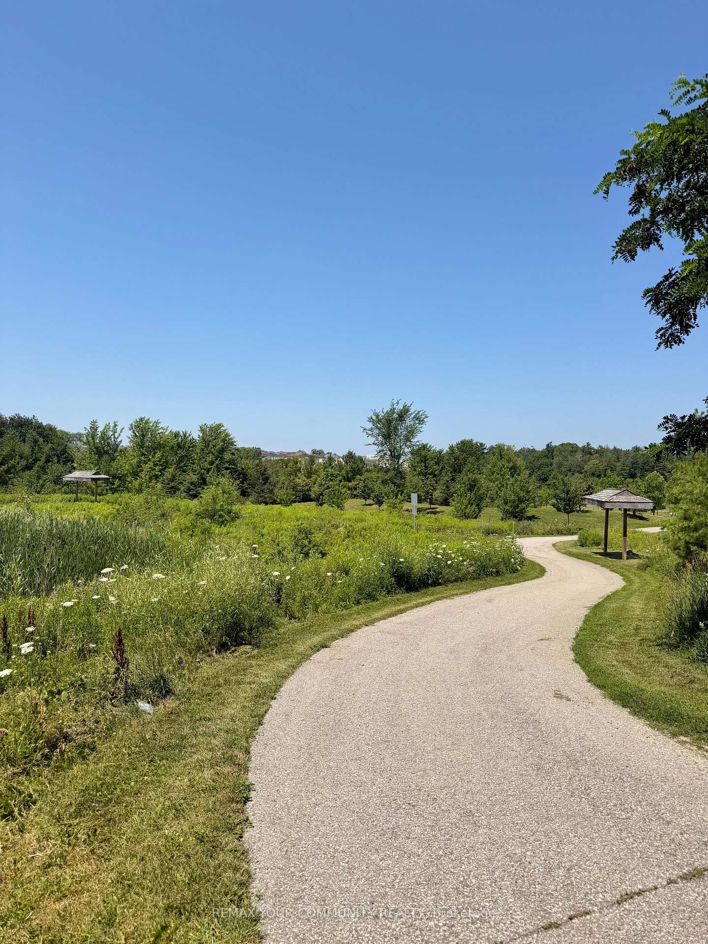 Photo 7 of 51 Vantage Loop, Newmarket, Woodland Hill — HOMEH