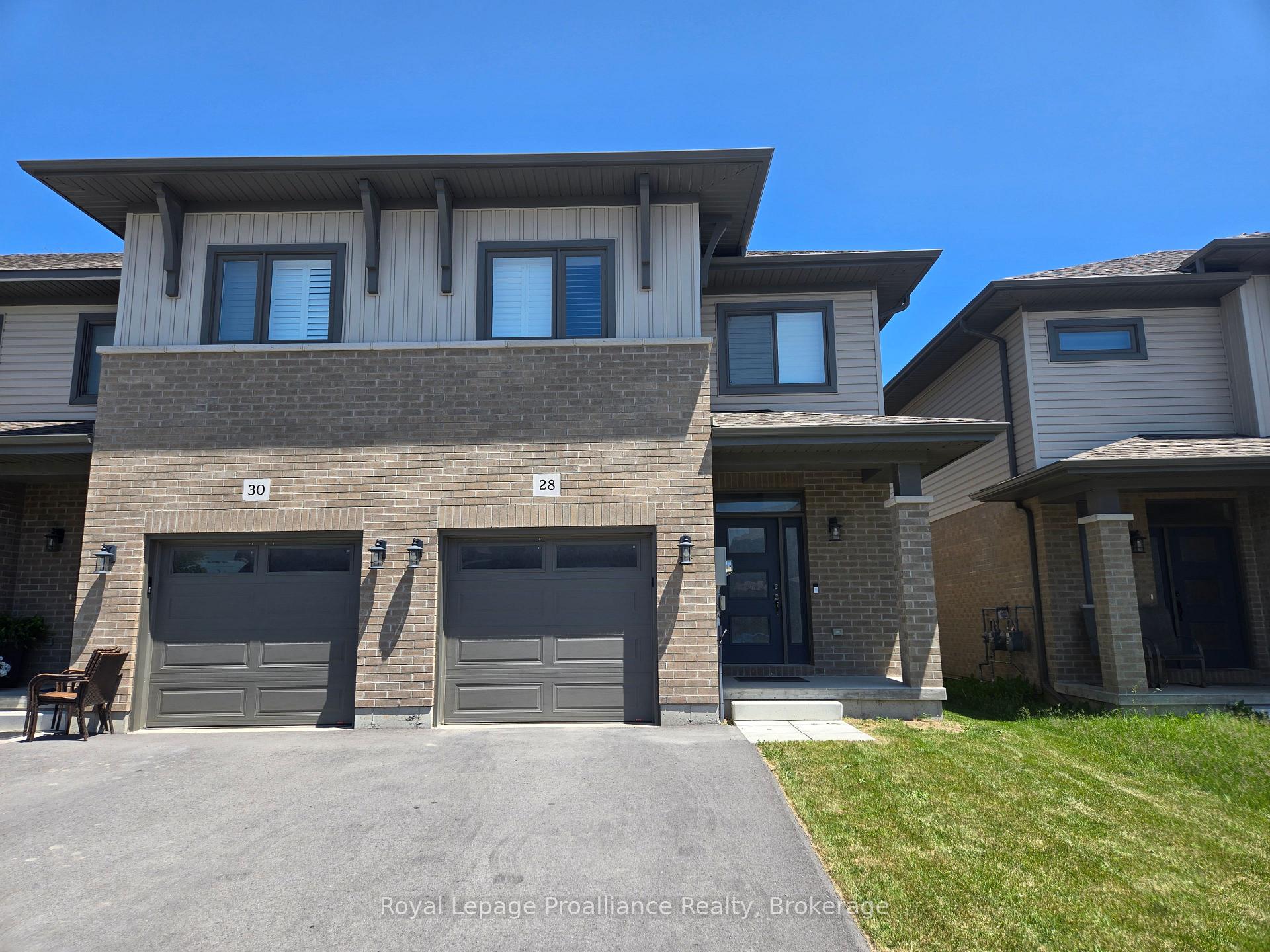Photo 1 of 28 Nipigon Street, Belleville, Thurlow Ward — HOMEH