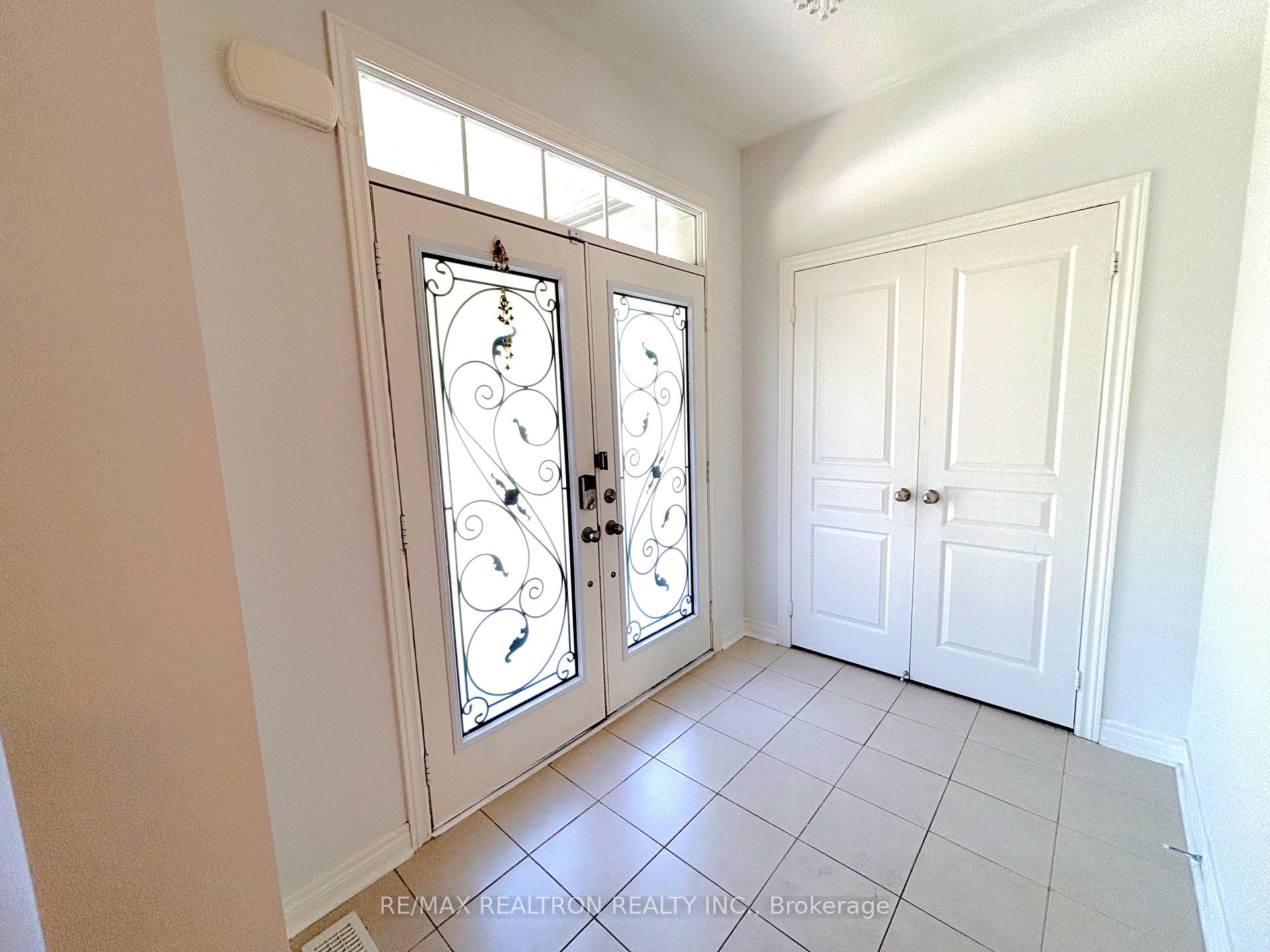 Photo 2 of 511 William Forster Road, Markham, Cornell — HOMEH
