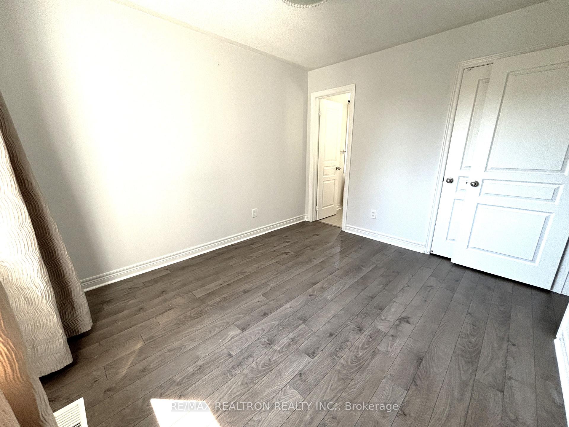 Photo 23 of 511 William Forster Road, Markham, Cornell — HOMEH